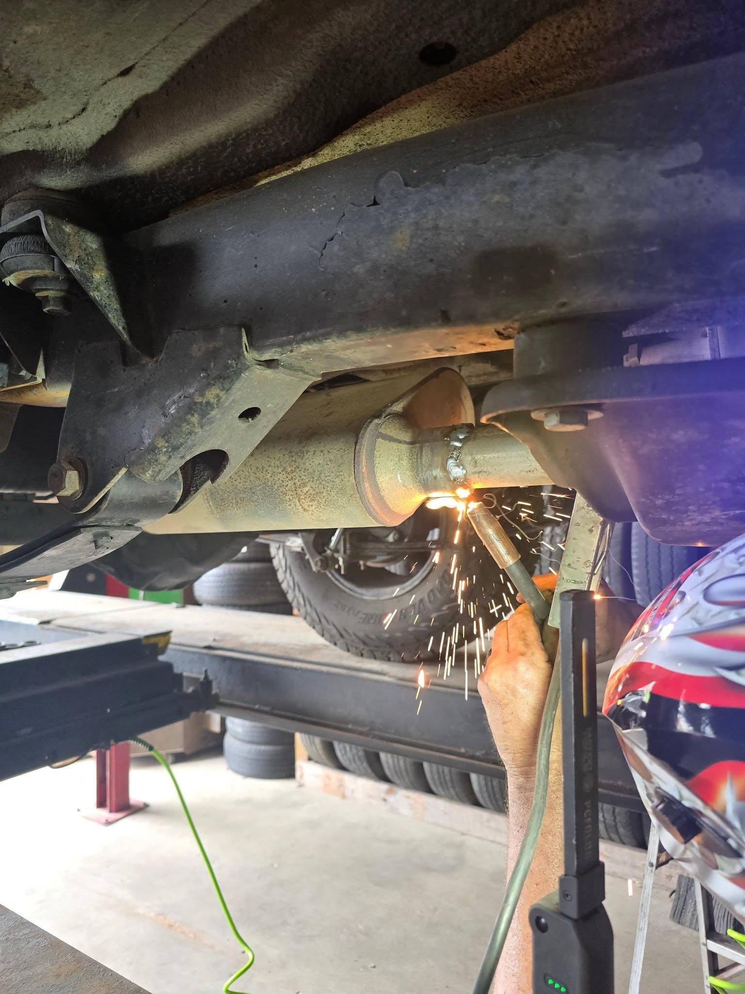  for Gordo's Tires and Automotive in Rockport, TX