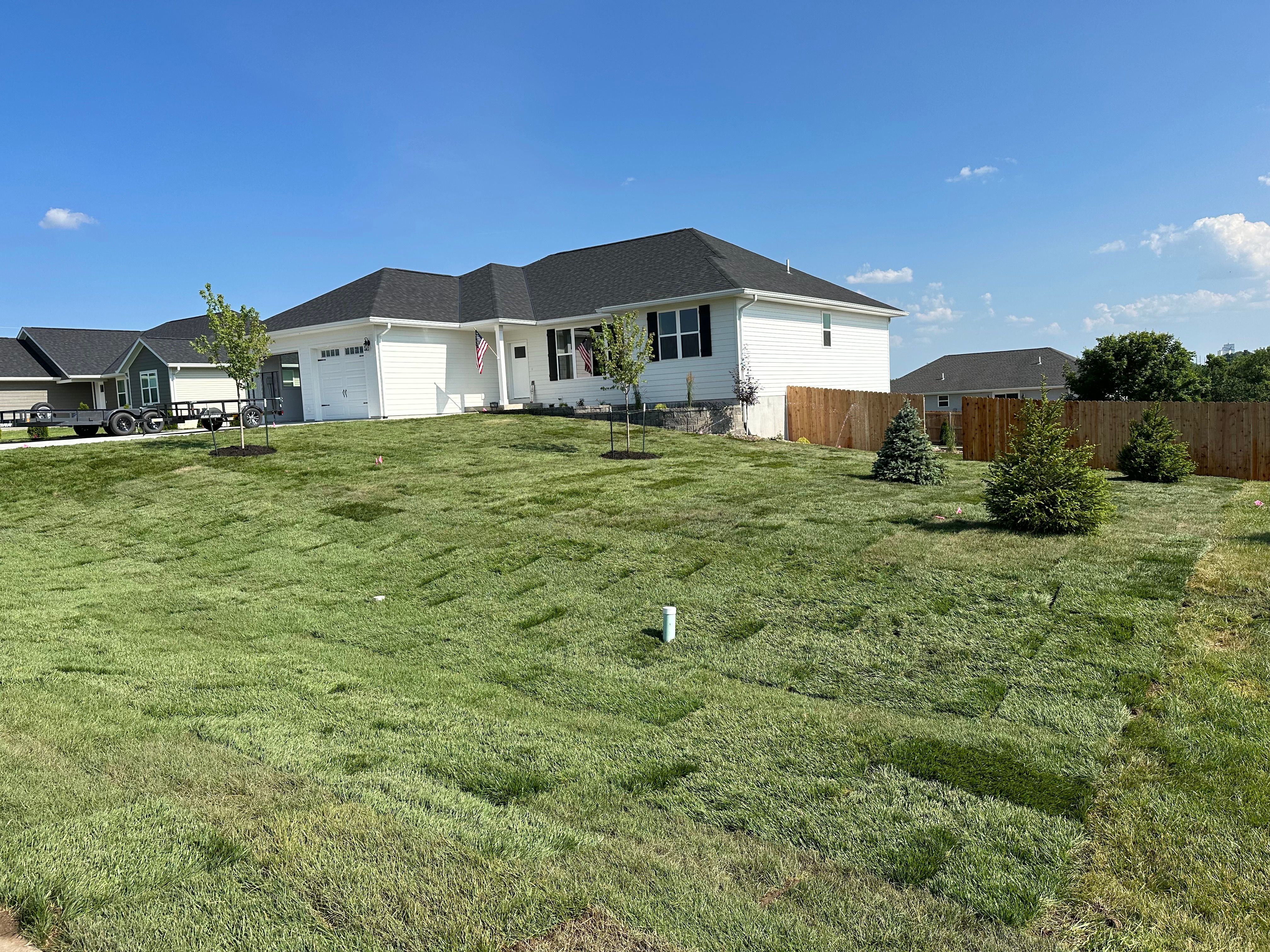  for Thomas' Lawn Care in Maryville, MO