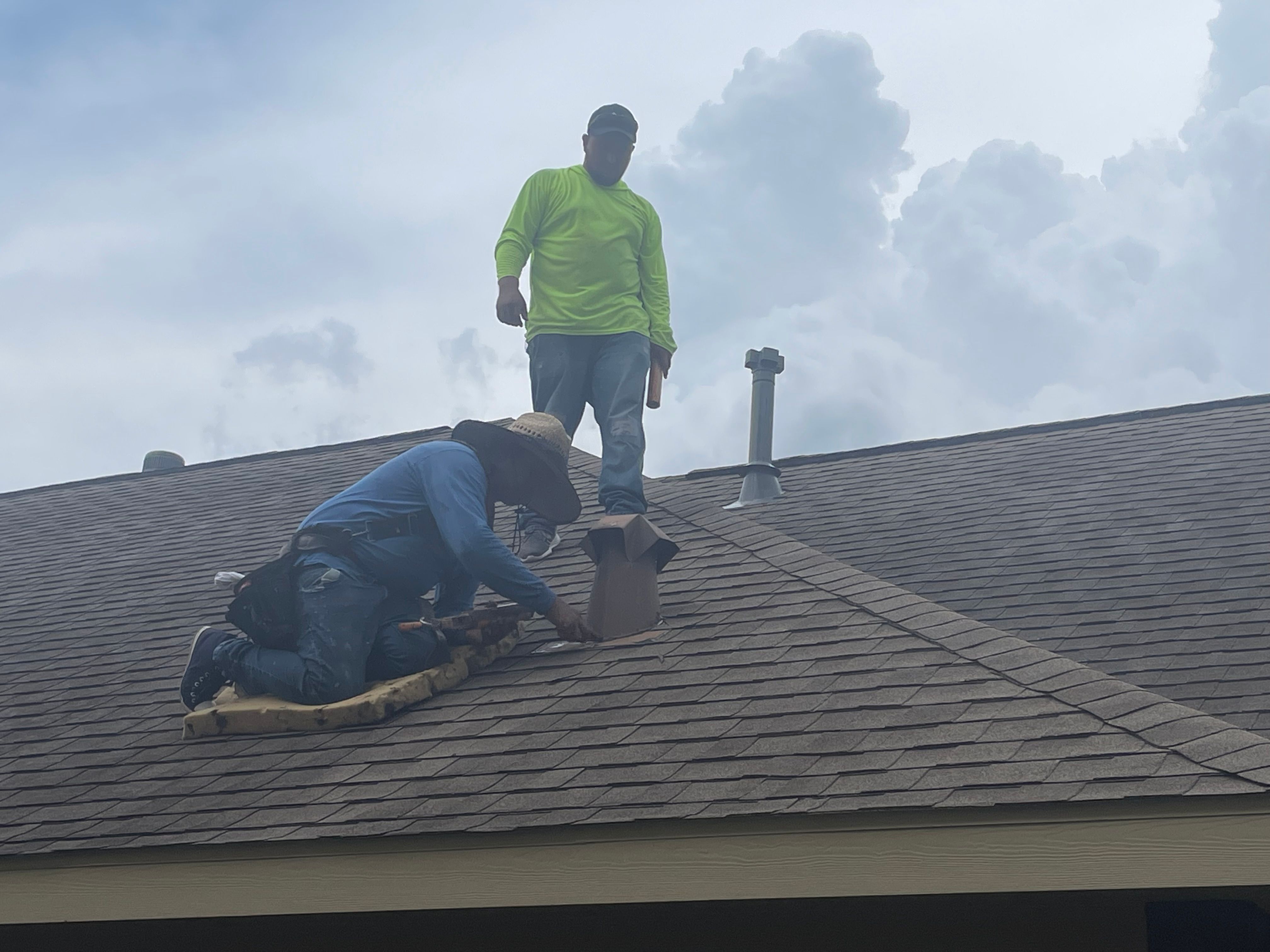  for E & E Roofing & Exteriors LLC in Baytown, TX