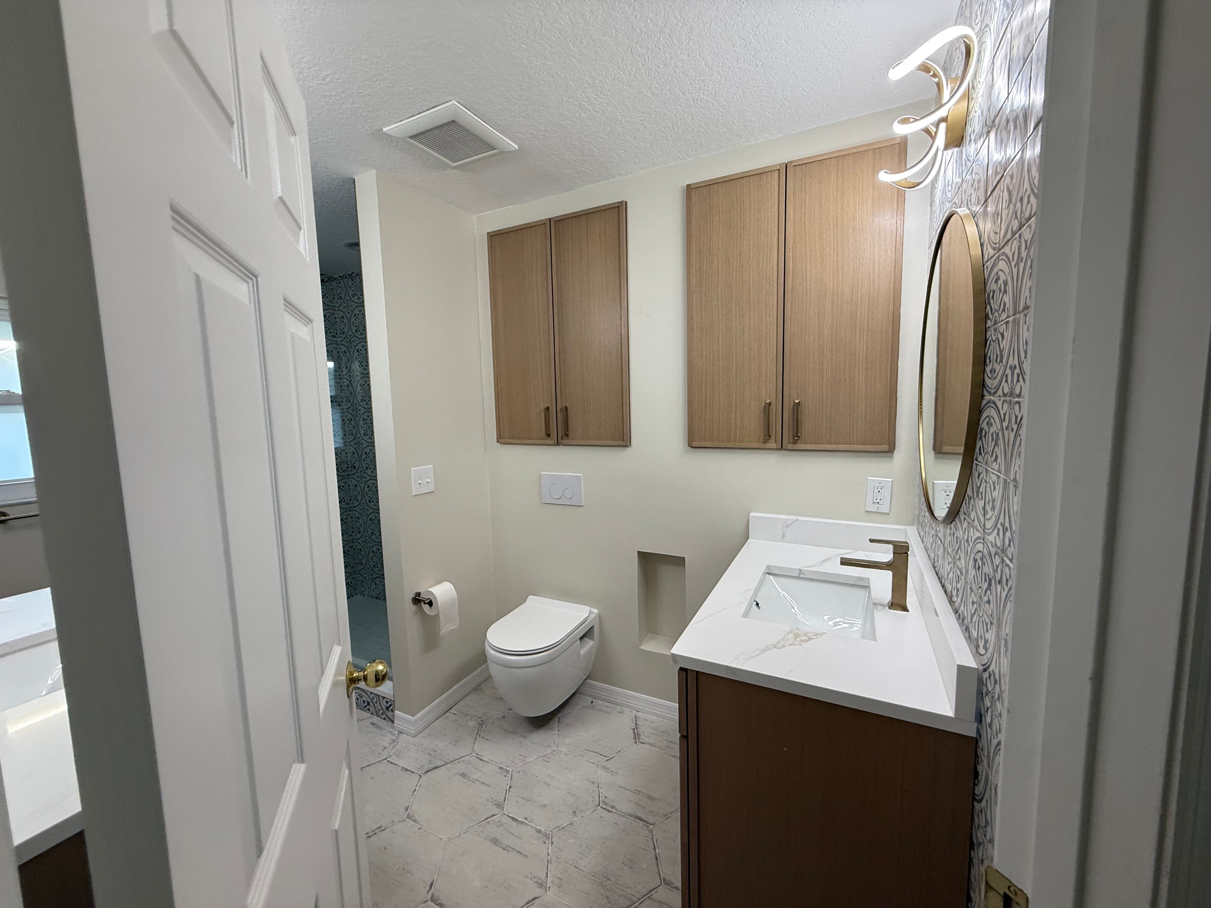  for Beyond the Edge Construction in Brandon, FL