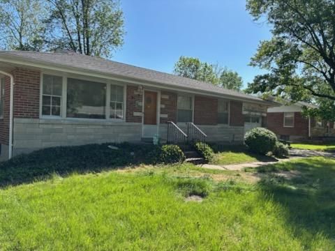  for Jackson Lawn Services LLC in St Louis, MO