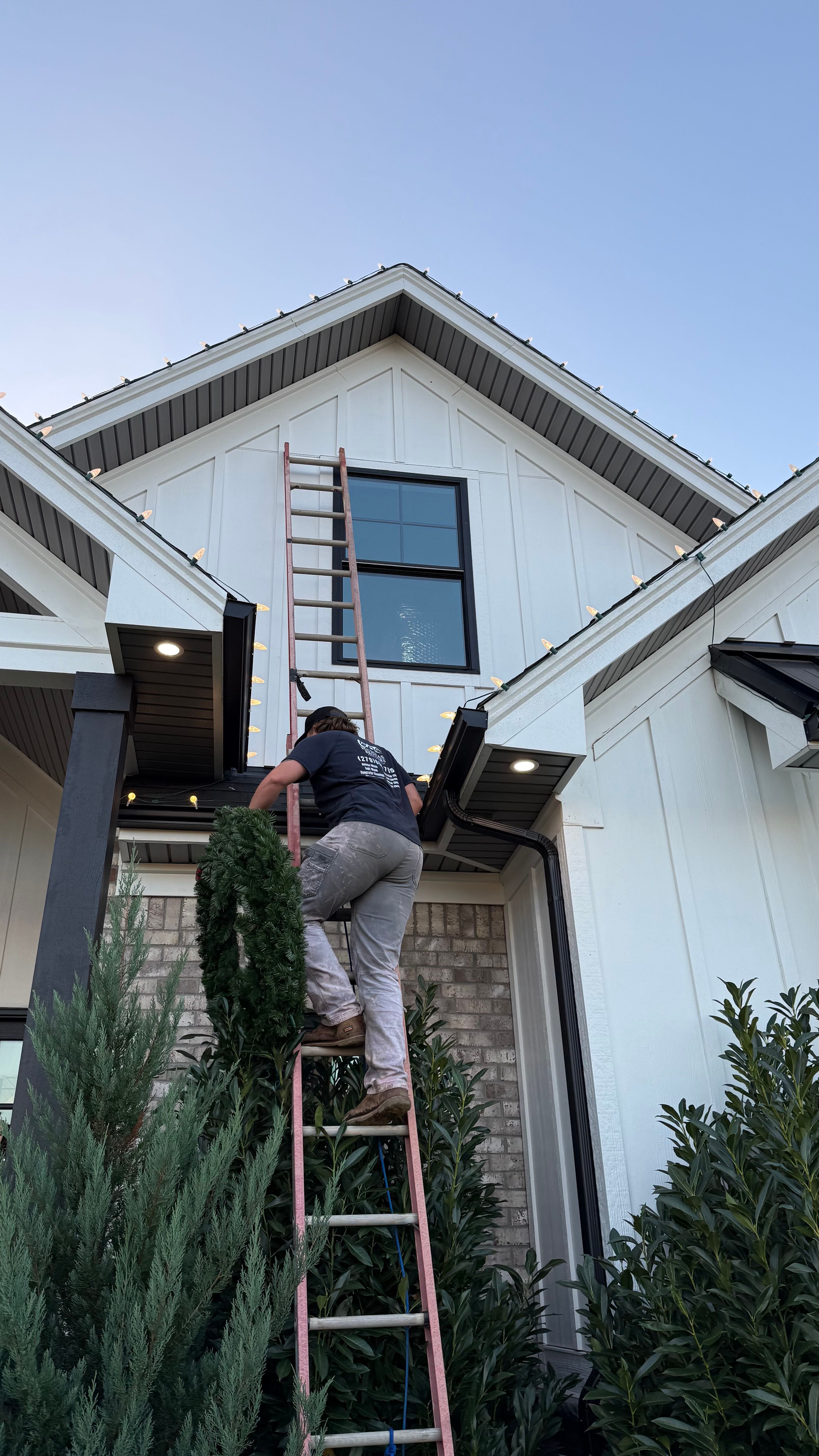 Christmas Light Installation Gallery for Bluegrass Brothers Exterior Services LLC in Elizabethtown, KY