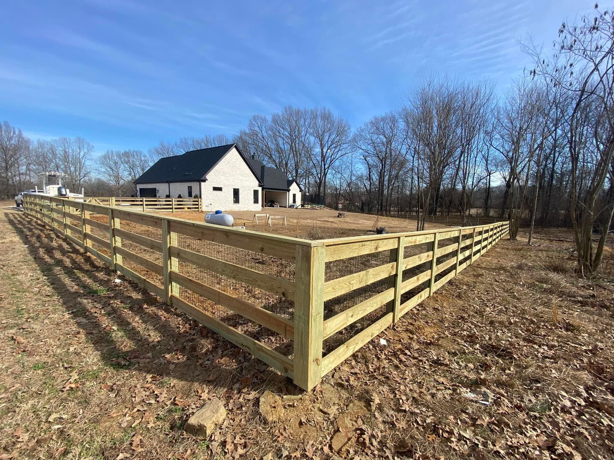  for Manning Fence, LLC in Hernando, MS