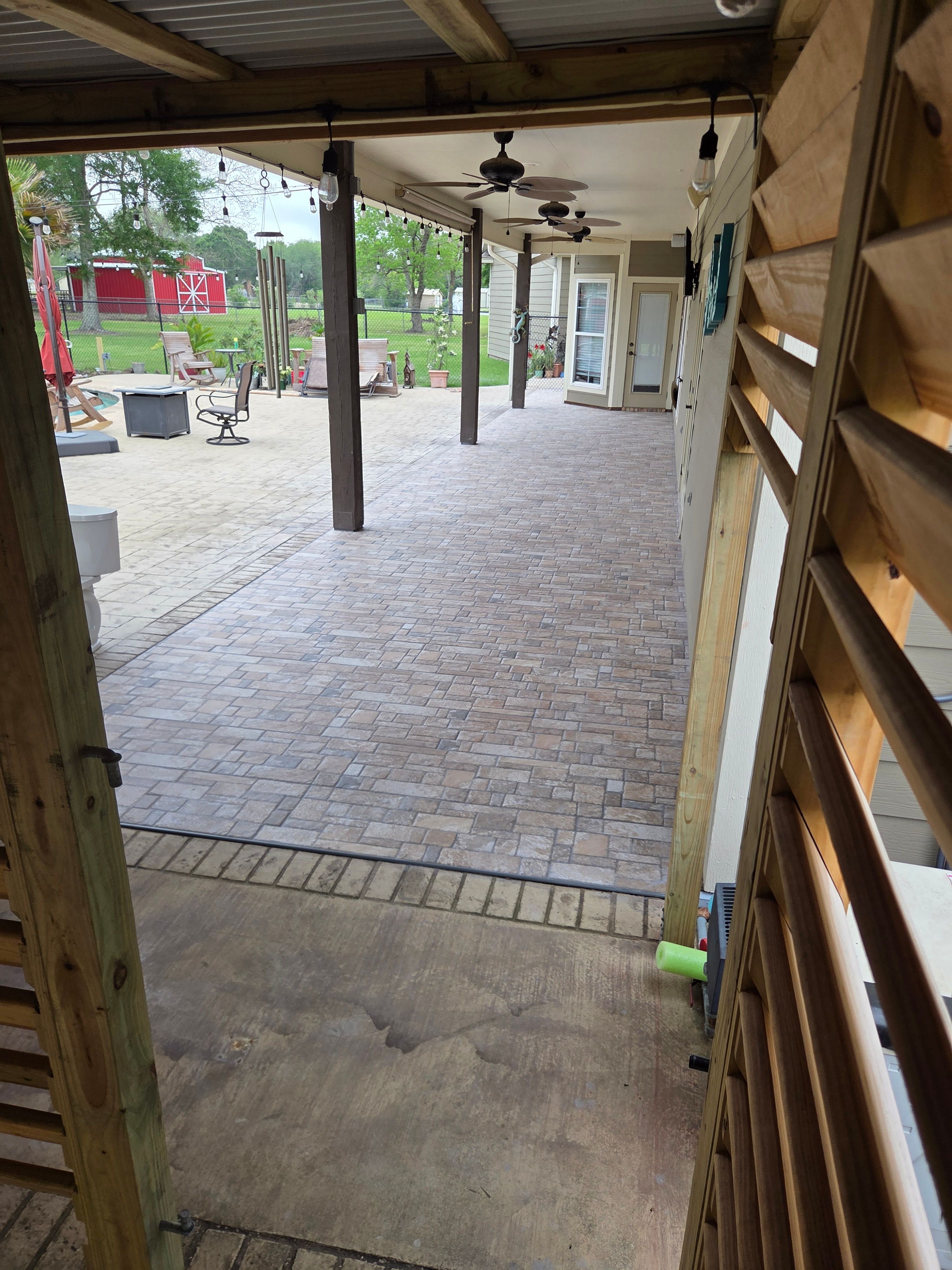  for D&J Custom Floors in Nederland, TX