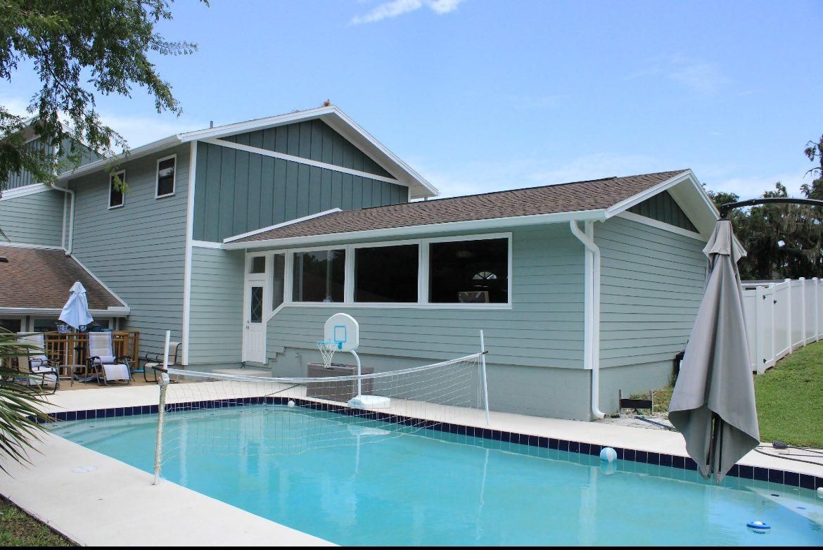  for United Exteriors INC in St. Petersburg, FL