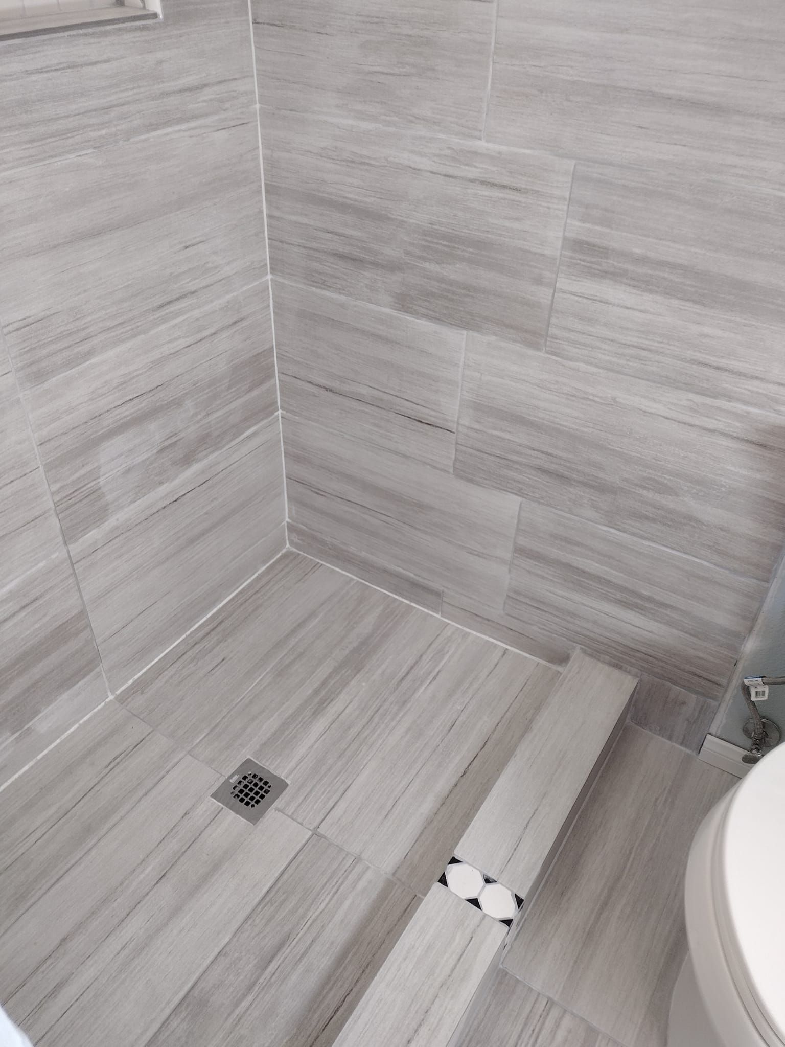  for JR's Tile professional installation in San Bernardino County, CA