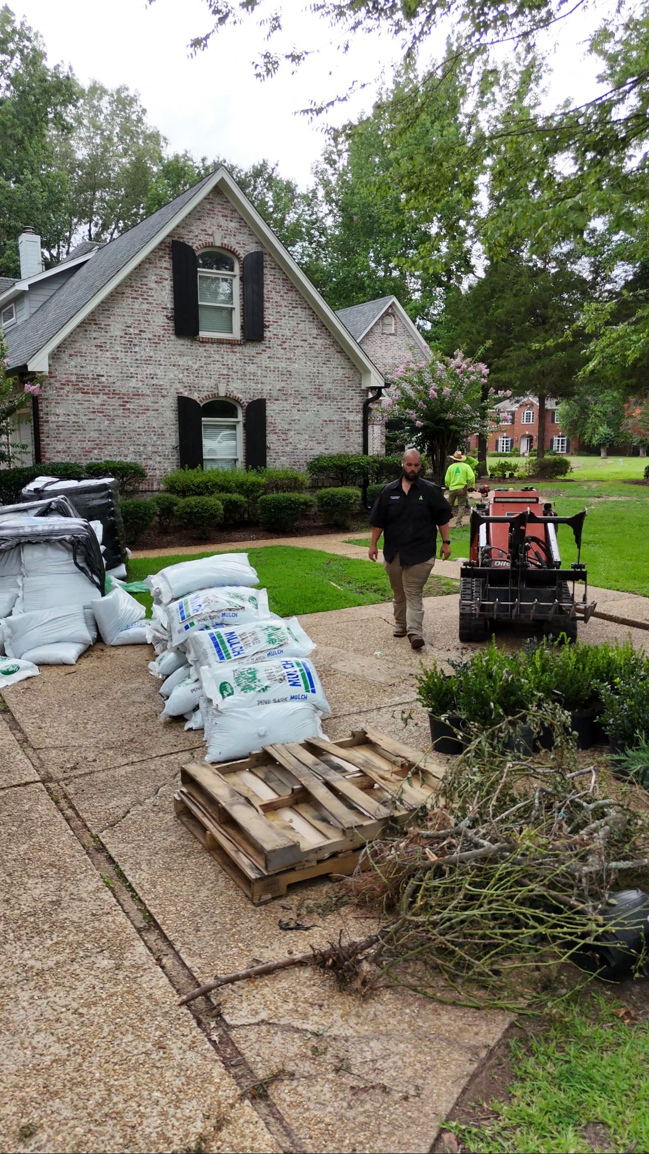  for Amis Lawn and Landscape, LLC in Clinton, MS