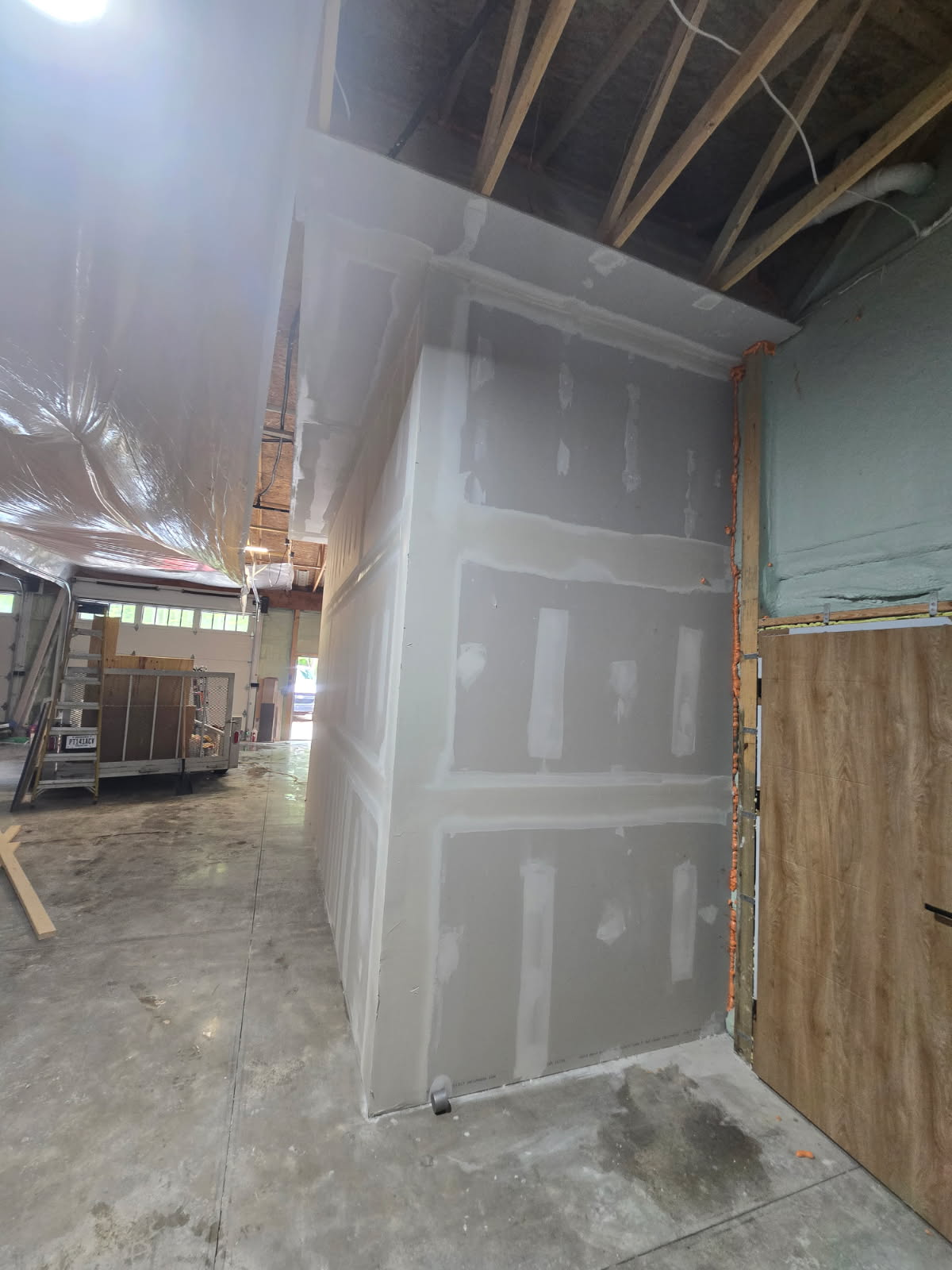  for Majestic Drywall & Power Washing in Wyoming, MI