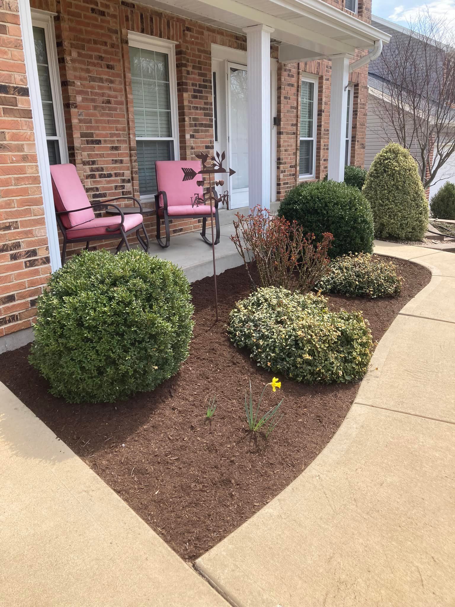Landscaping for G&K Landscaping in Hillsboro, MO