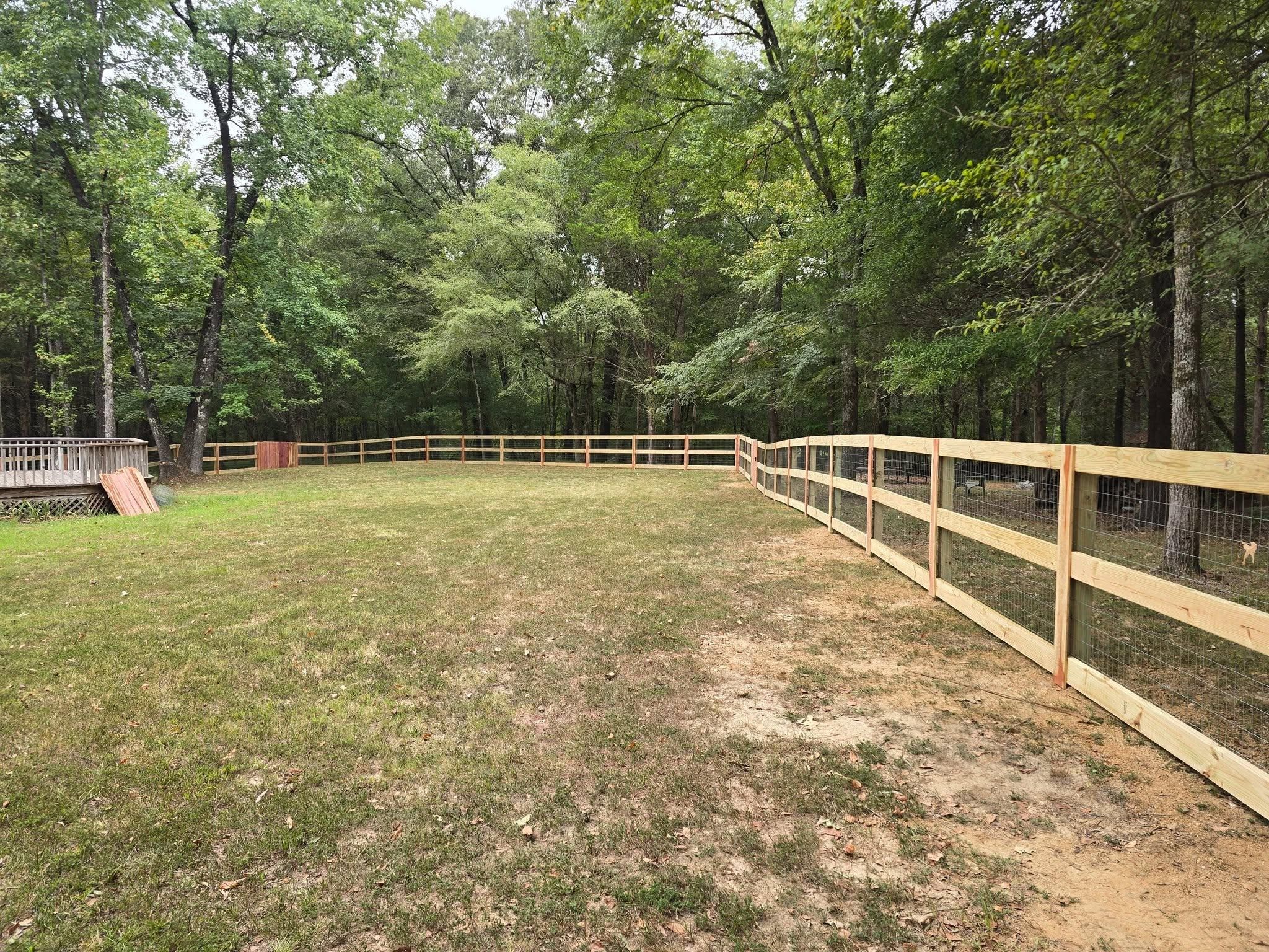  for Stewart Fencing in Mason, TN