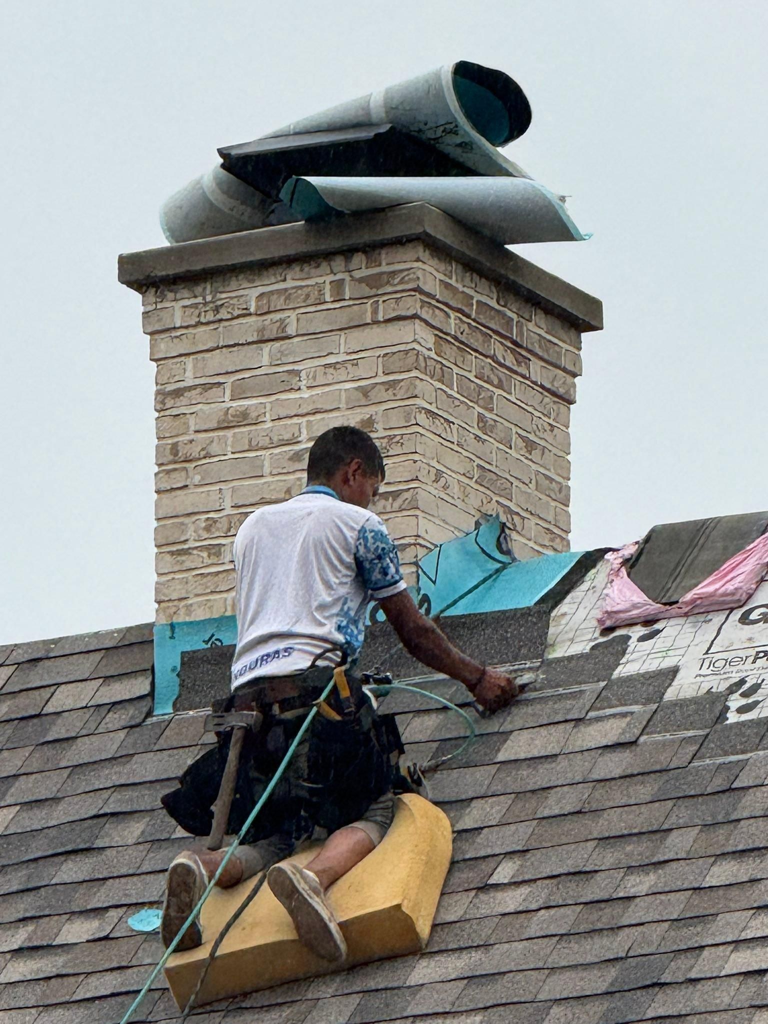  for J&M Roofing & Exteriors in Barberton, OH