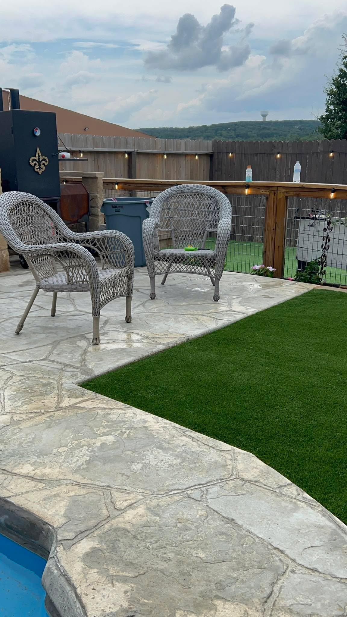  for Creative Edge Co. in San Antonio, TX