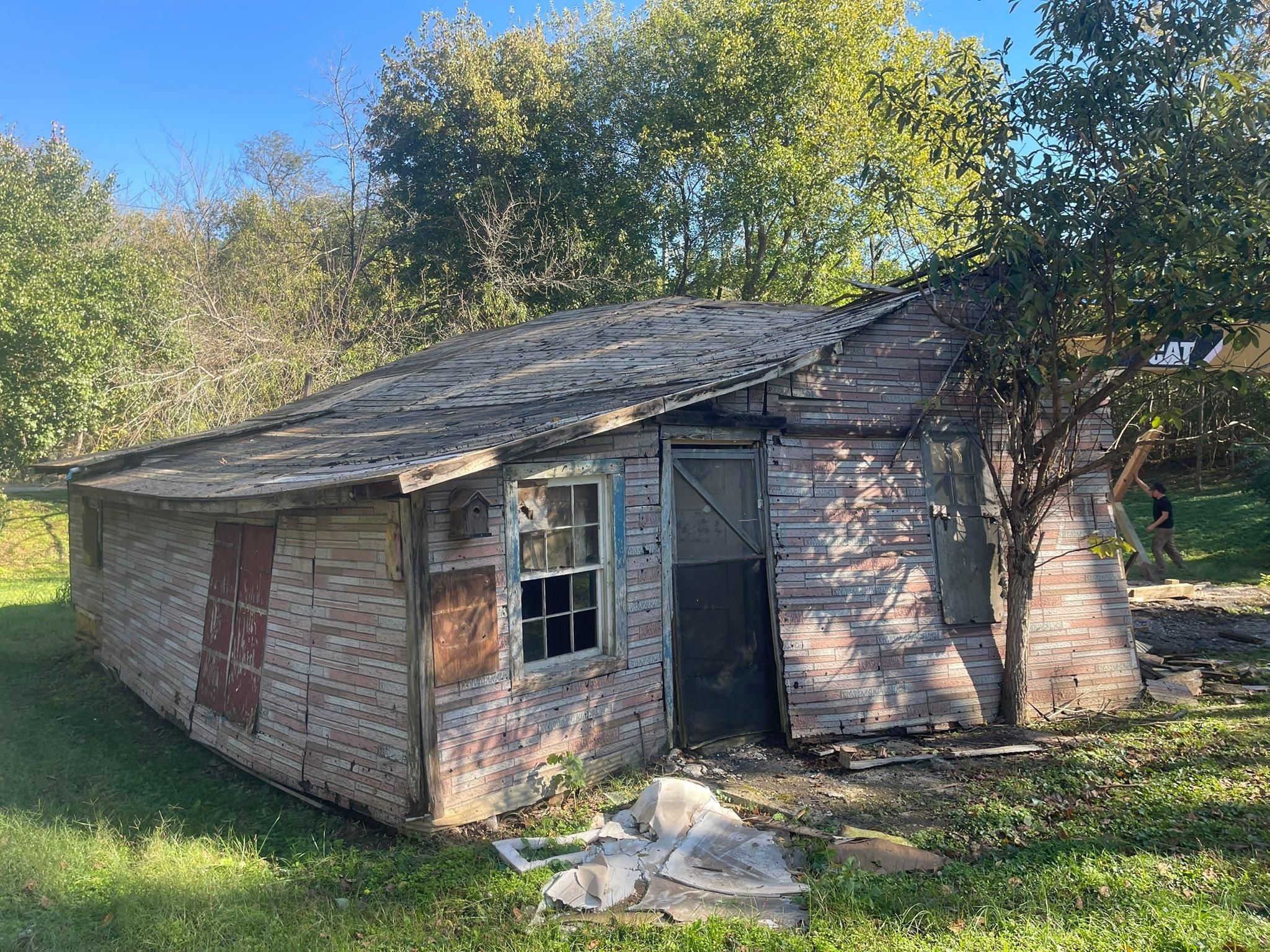  for Maness Trucking & Excavation in Lexington, TN