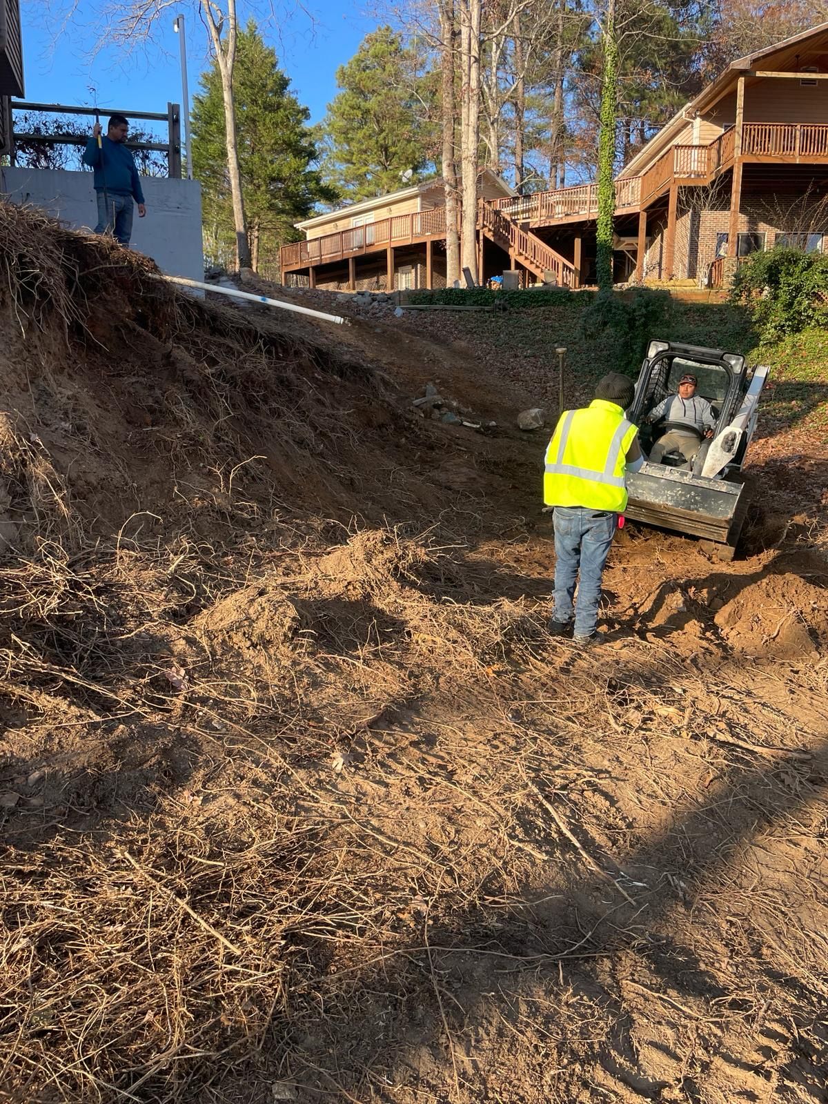 Tree Removal for Rosales Landscaping LLC in Lake Gaston, North Carolina