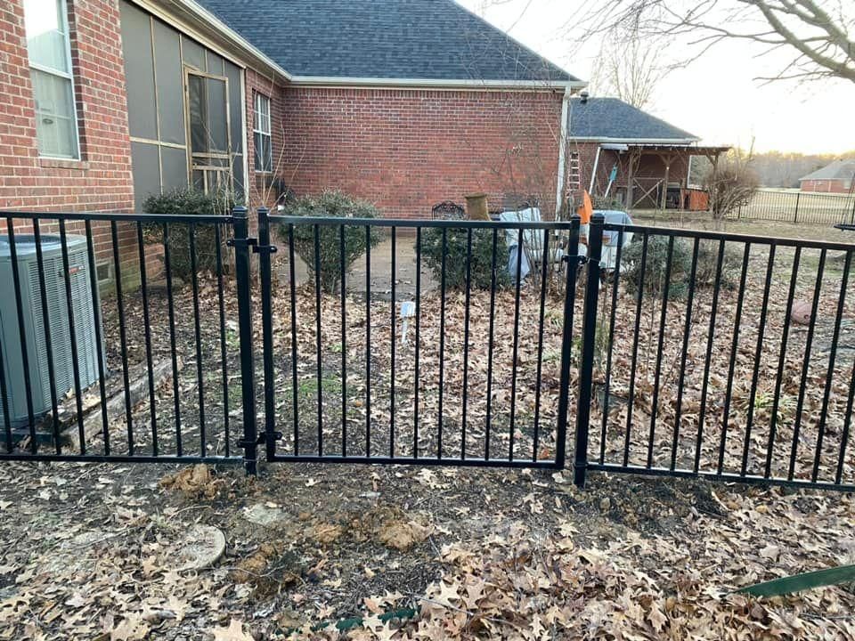  for Manning Fence, LLC in Hernando, MS