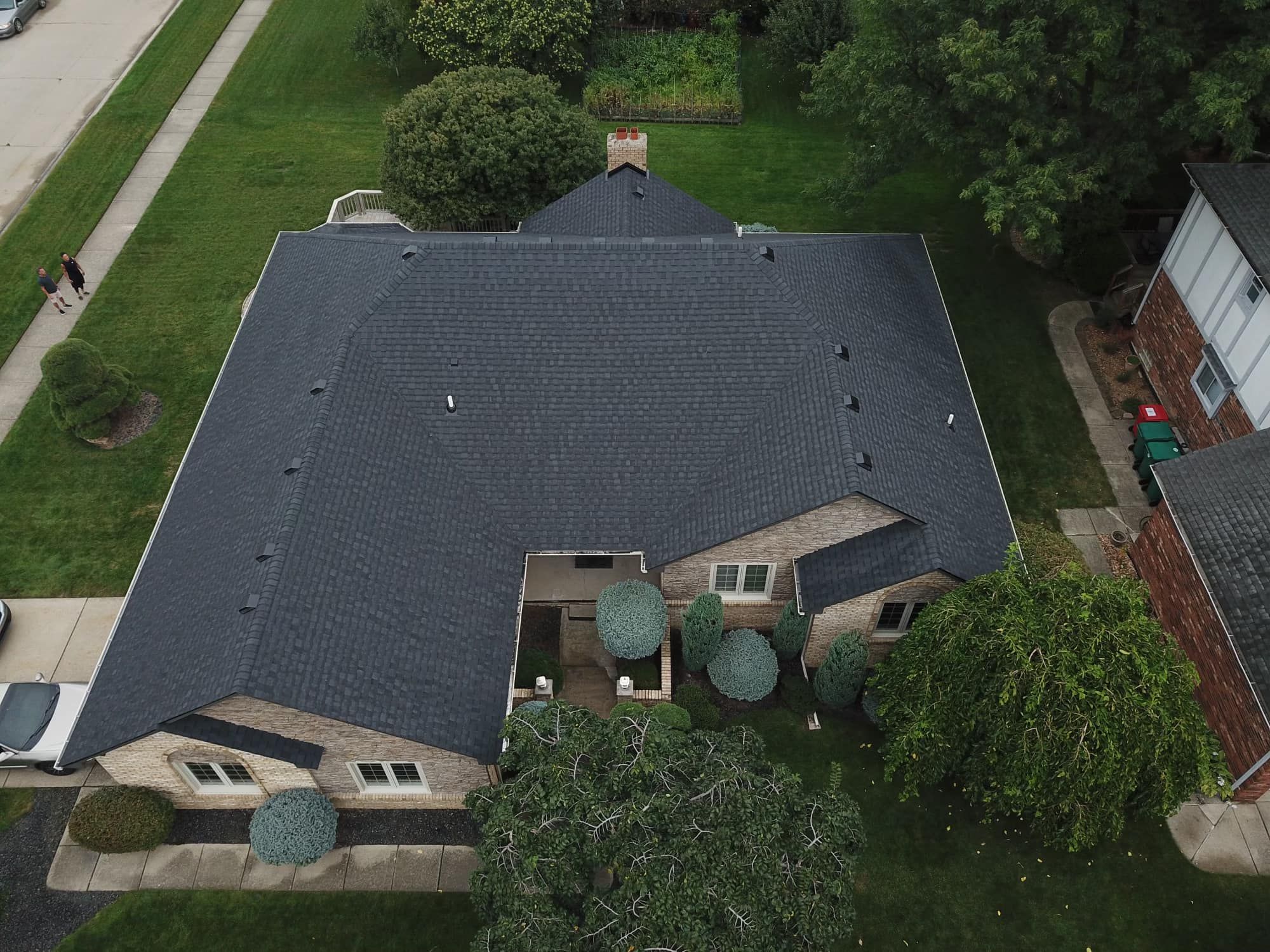  for DKZ Roofing LLC in St. Clair Shores, MI