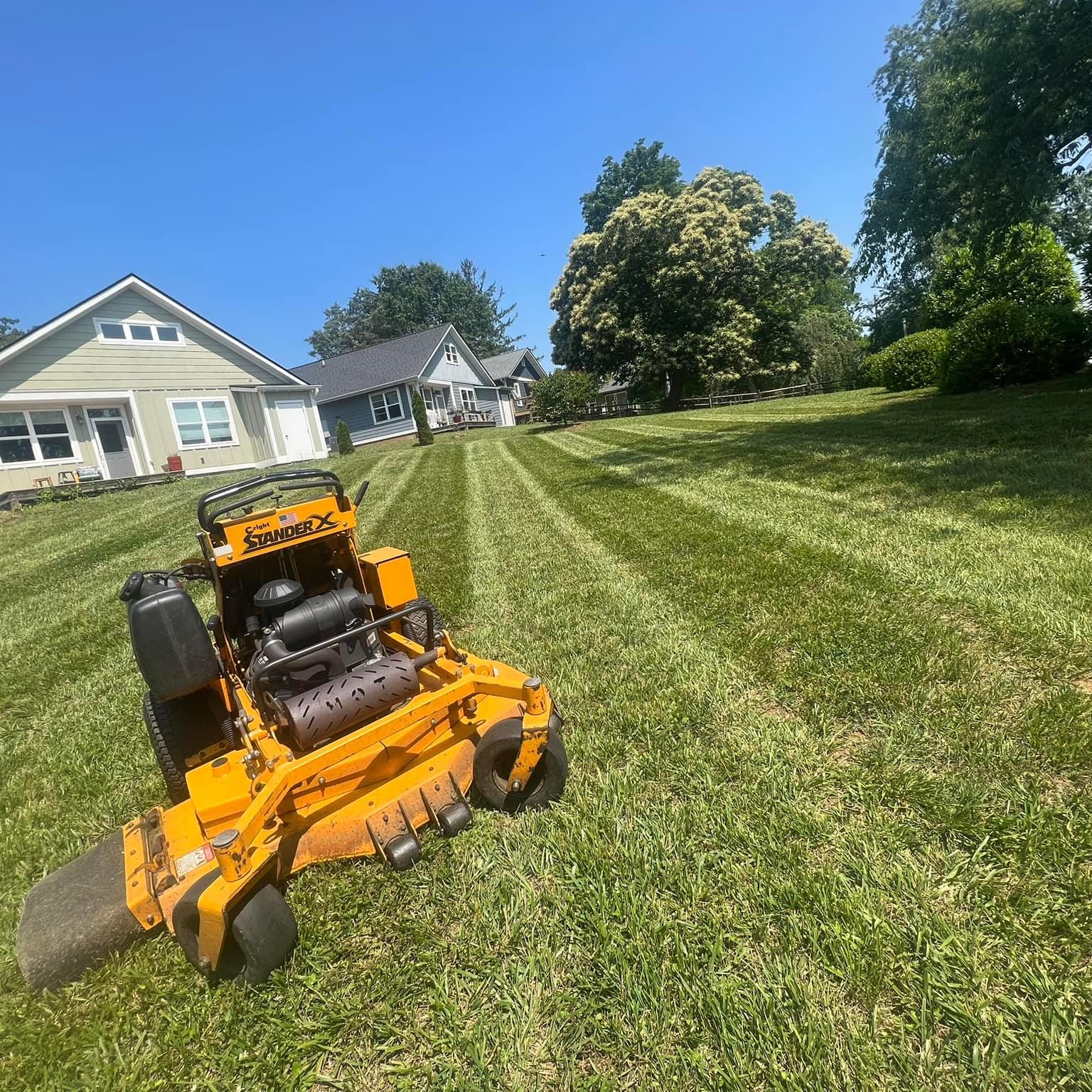 All Photos for SkyLimit LawnCare in Asheville, NC