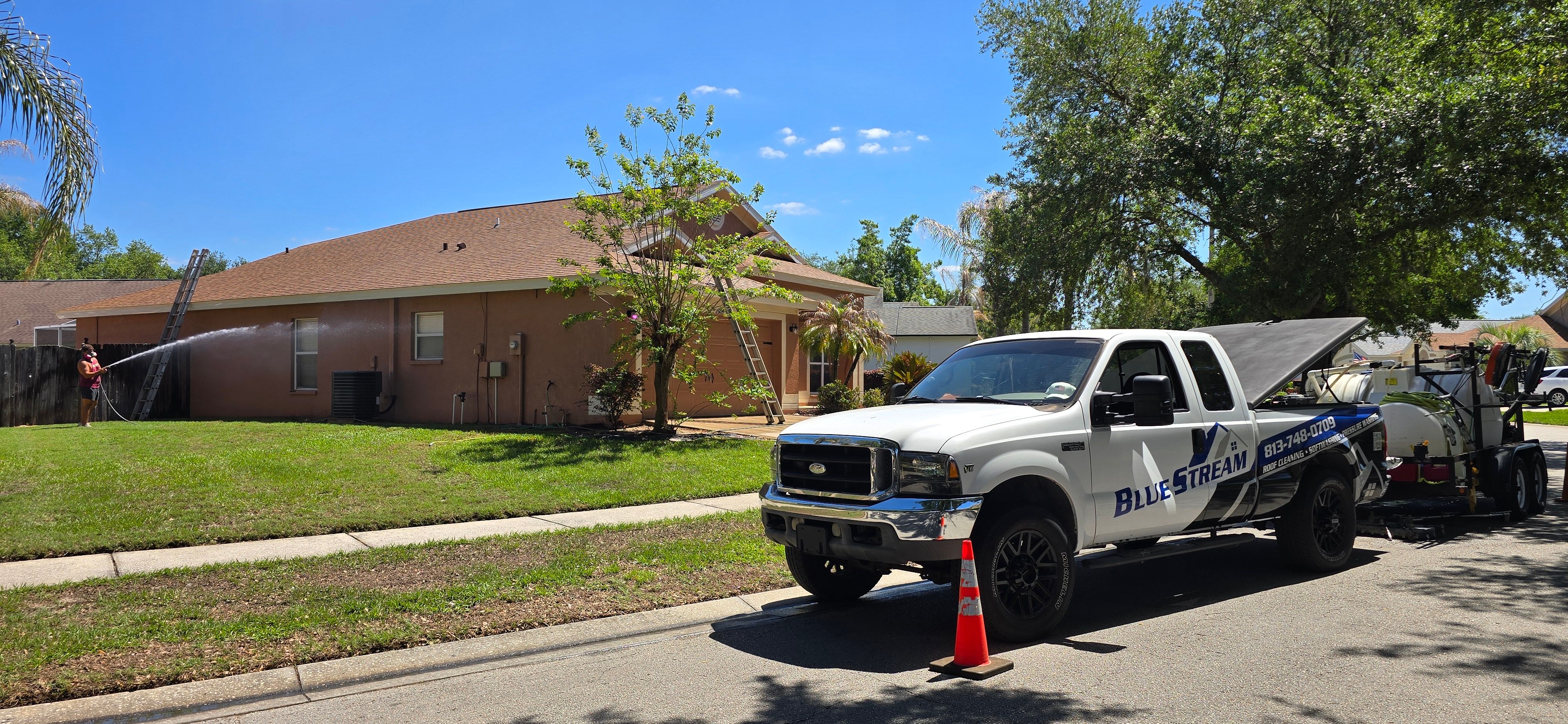  for Blue Stream Roof Cleaning & Pressure Washing in Tampa, FL