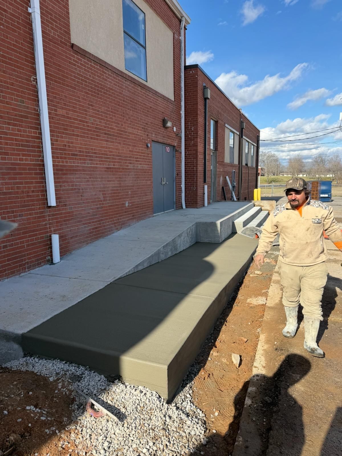  for HBN Contracting in Hopkinsville, KY