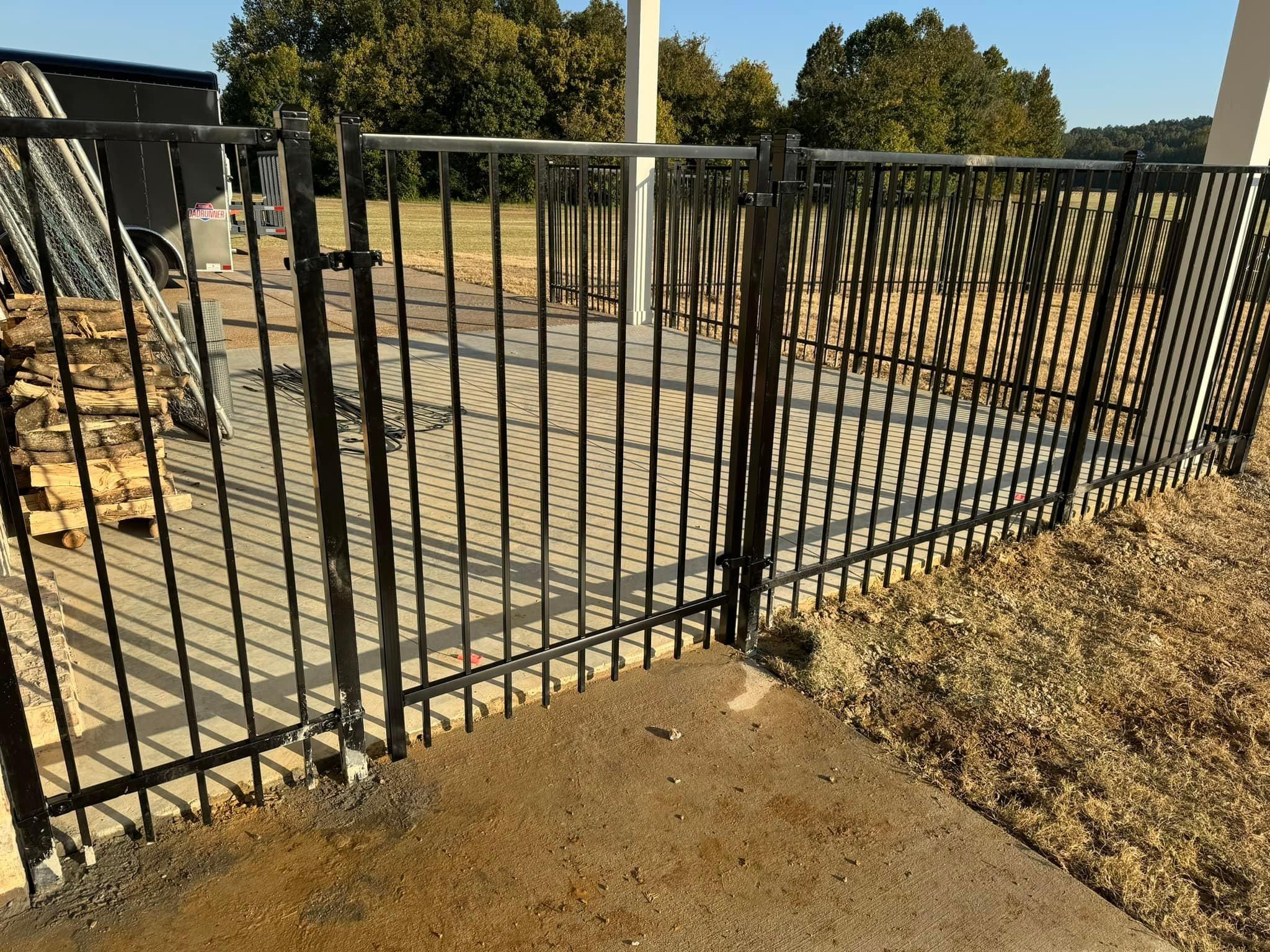  for Manning Fence, LLC in Hernando, MS