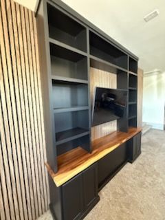  for Custom Valley Construction   in Sunnyside, Washington