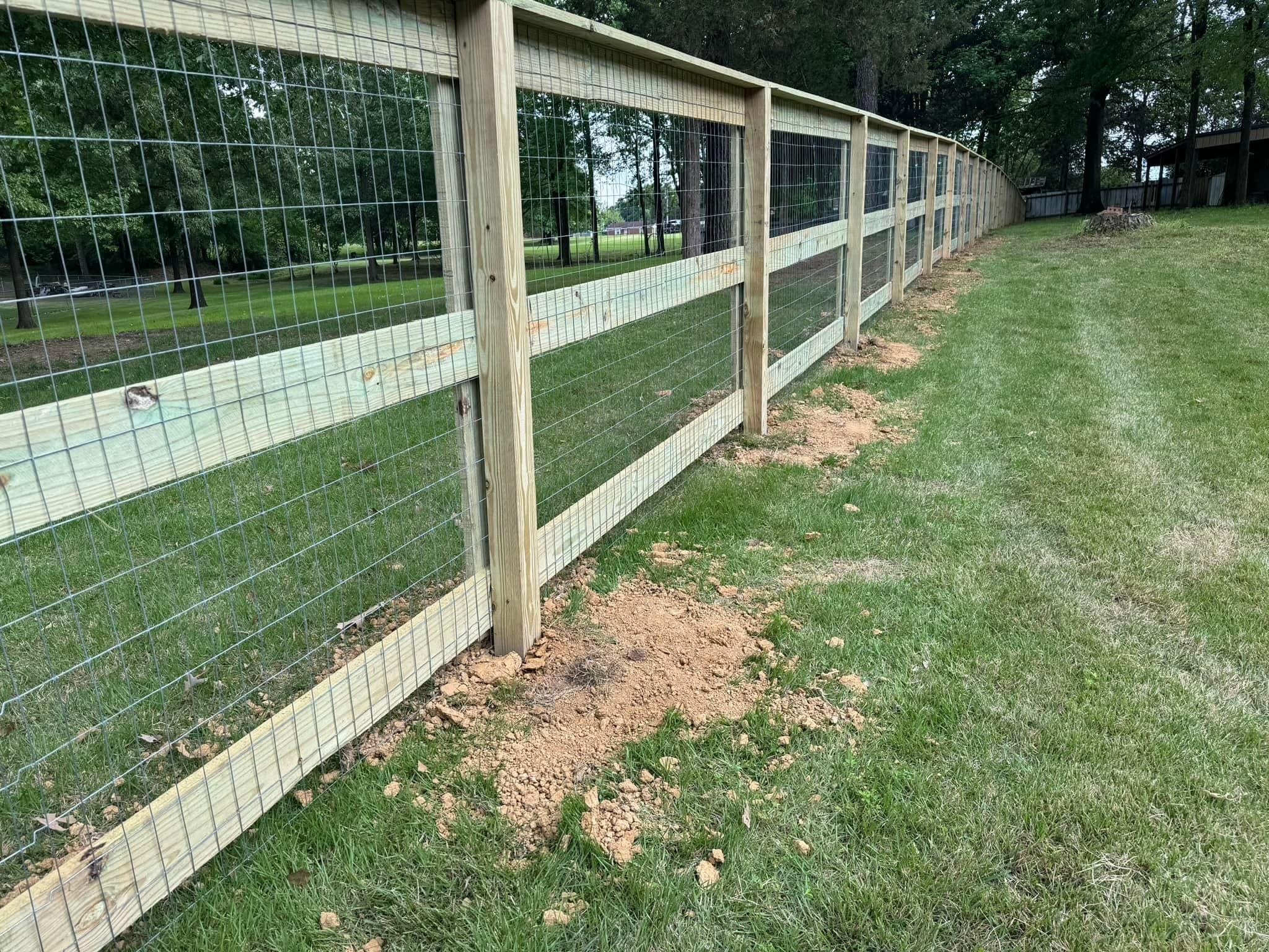  for Manning Fence, LLC in Hernando, MS