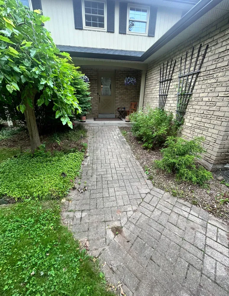  for Bravo Interlock Repairs in Burlington , ON