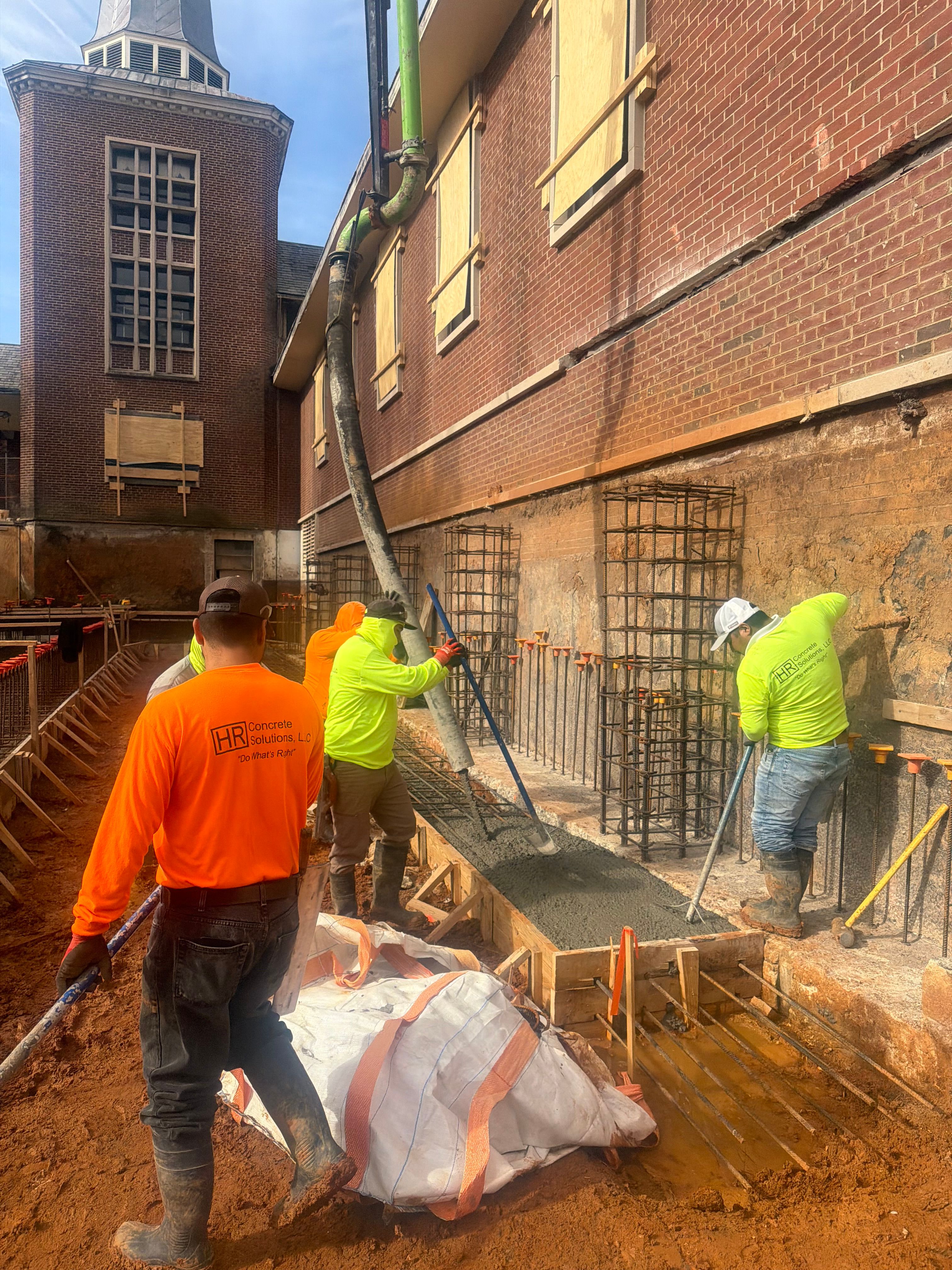  for 865 Foundations in Knoxville, TN