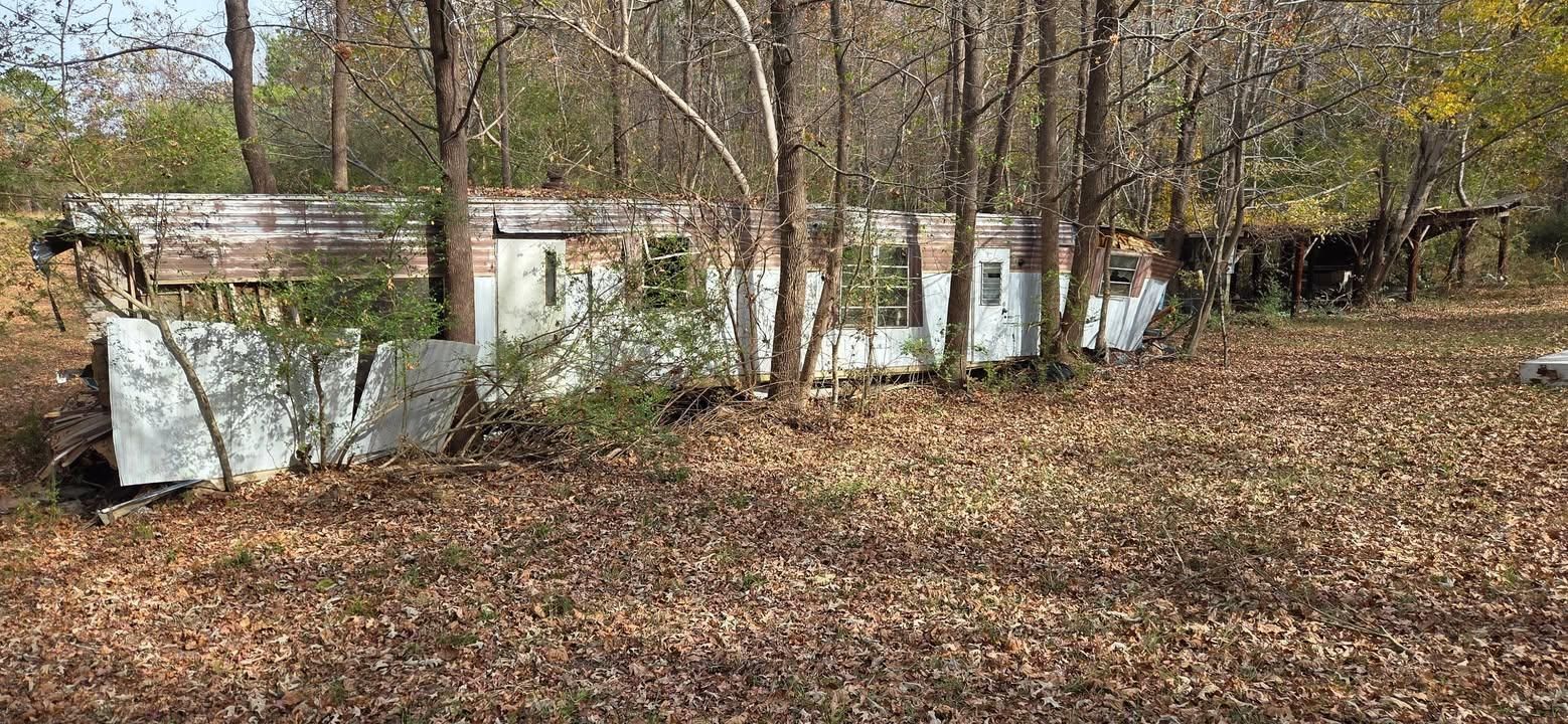  for Southern Stronghold Earthworks in Benson, NC