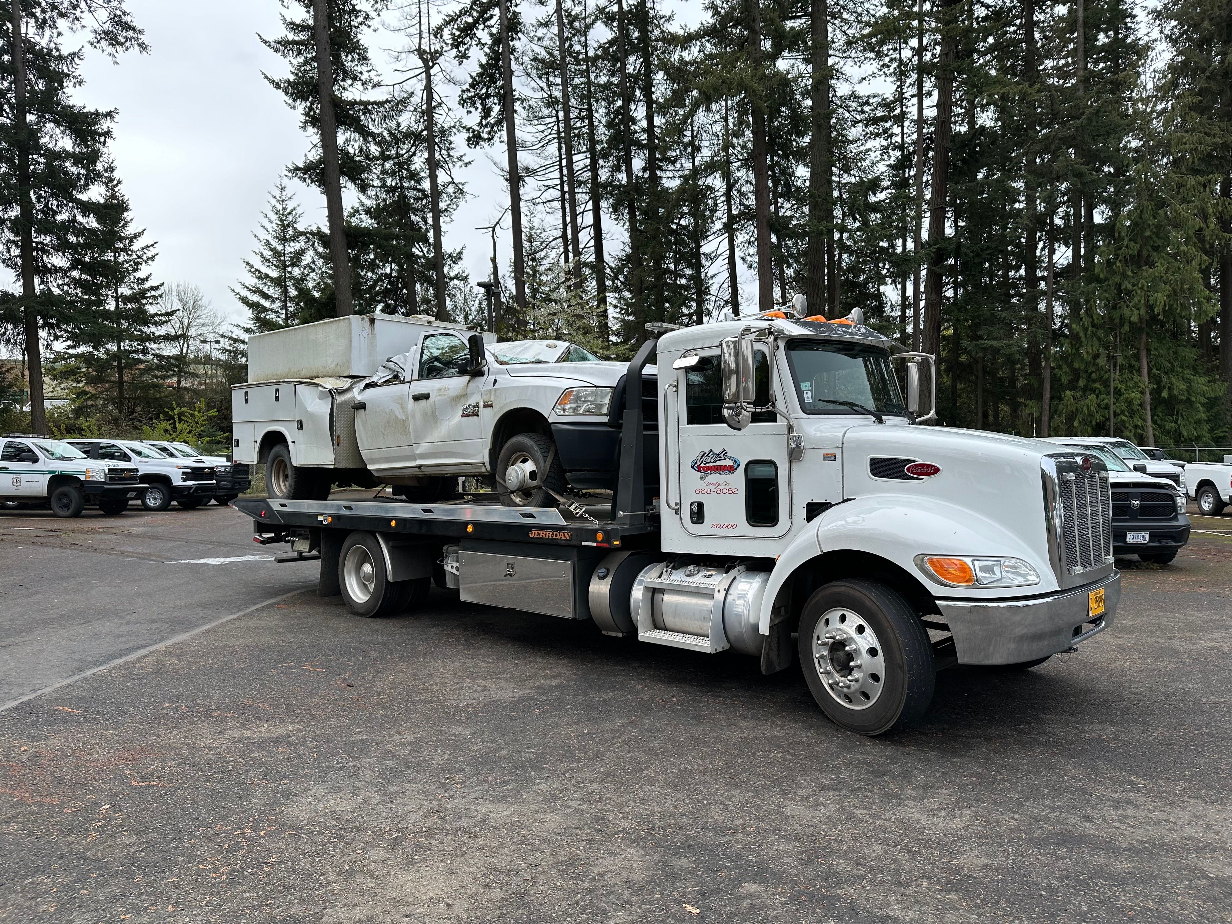 All Photos for New's Towing in Sandy, OR