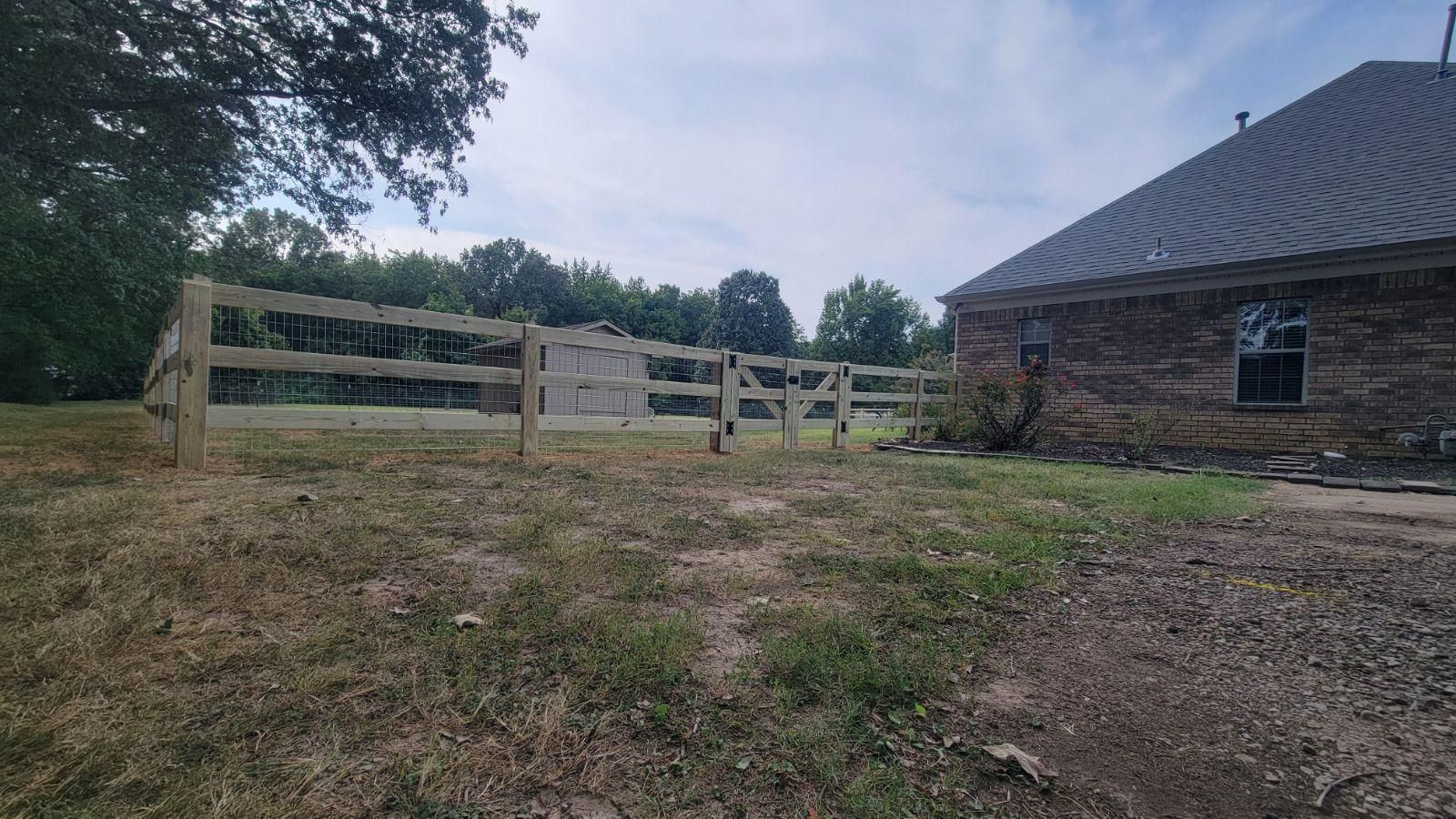  for Patriot Fence  in Oakland, TN