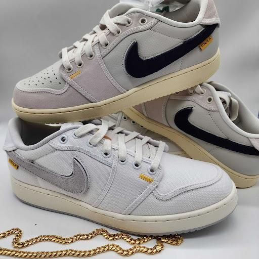  for Strange Soles in Boston, MA