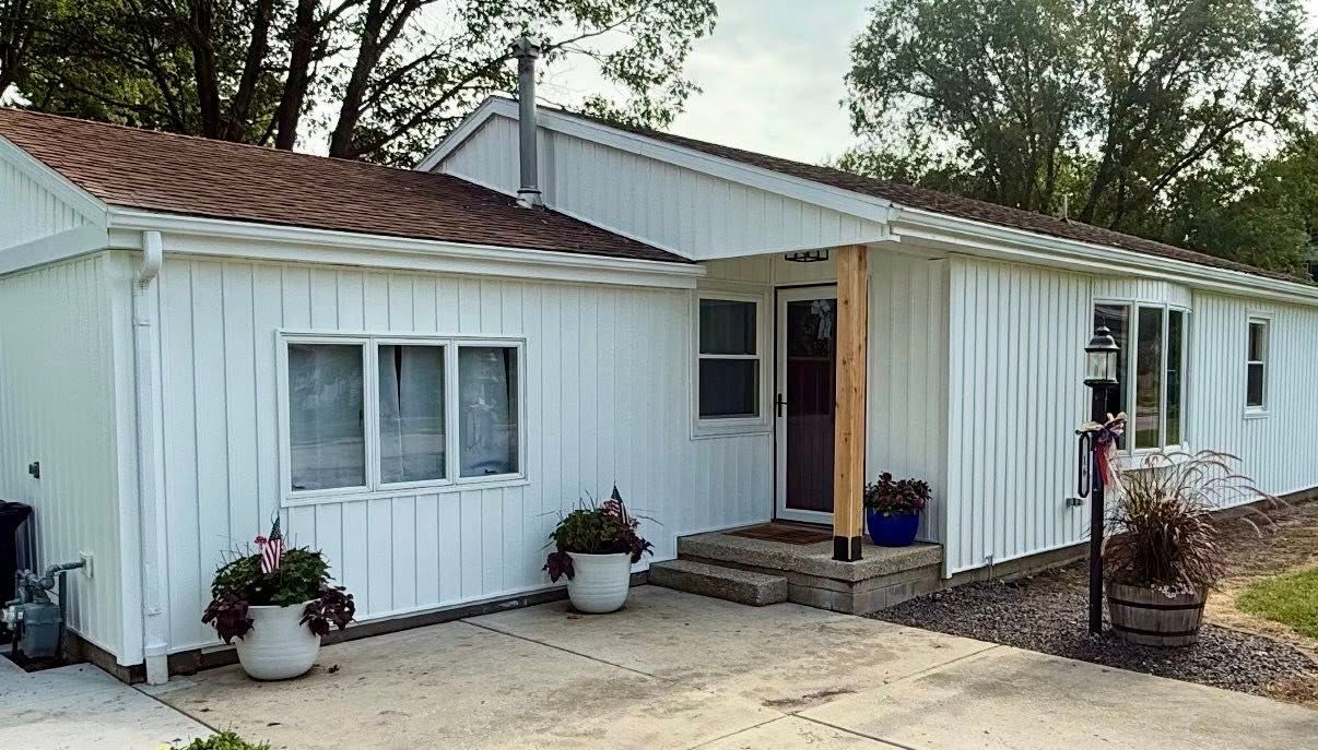  for Zenn Exteriors in Champaign, IL