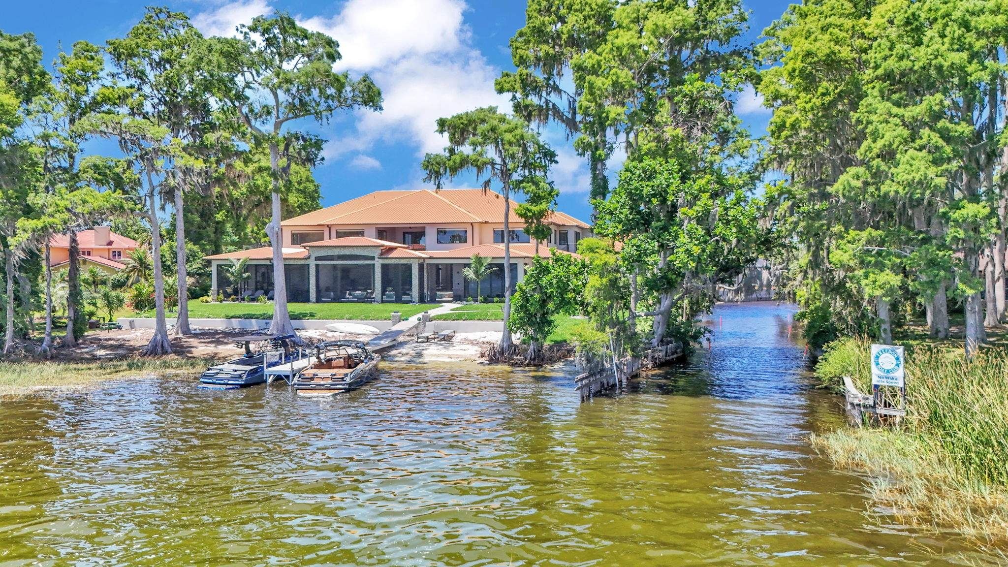  for Webb Homebuilders Group in Lakeland, FL