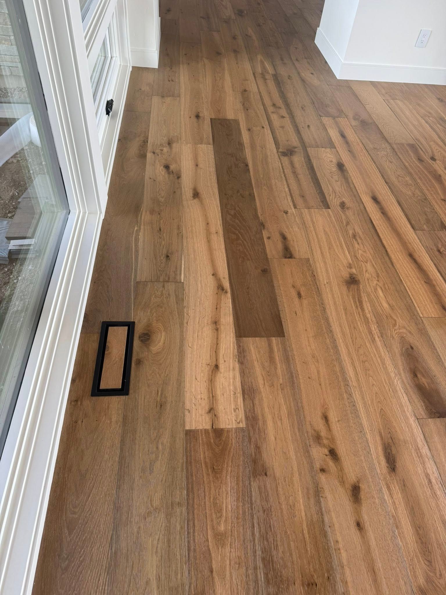 Flooring for Integrity Hardwood Floors & Interior in Prineville, OR