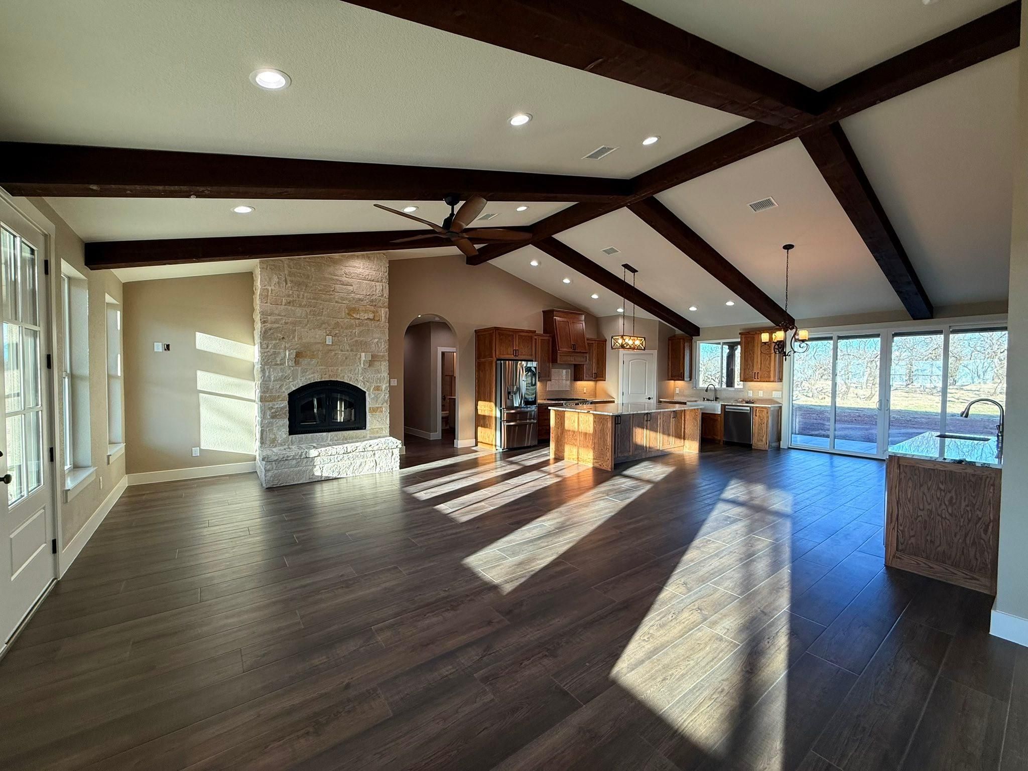  for Reaves Custom Homes LLC in Jacksboro , TX