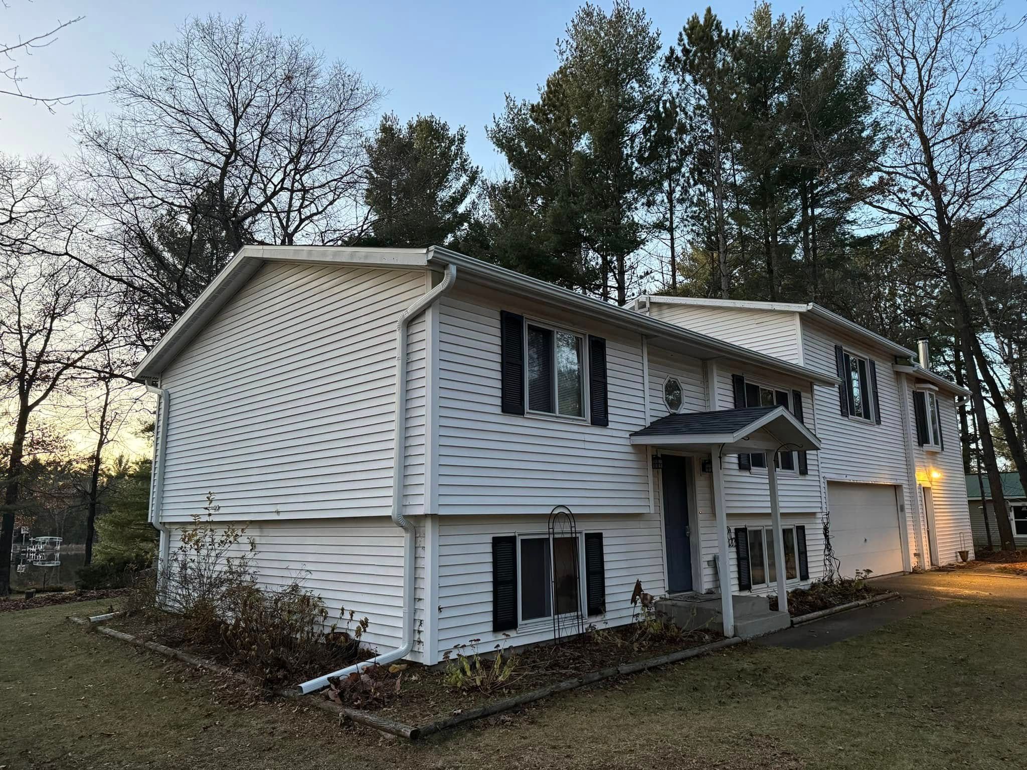  for Davis Enterprises in Tomahawk, WI