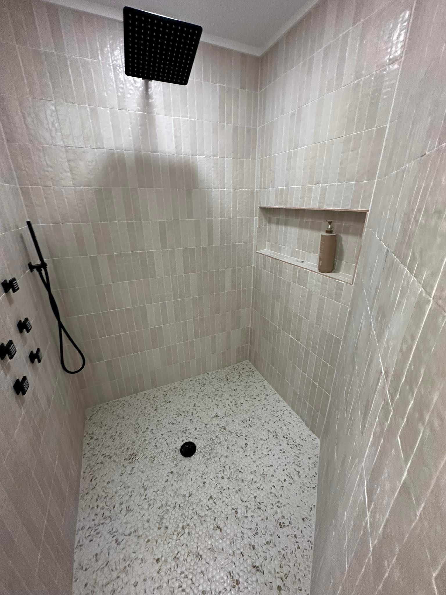 All Photos for Suarez Pro Flooring and Remodeling in Comanche, TX