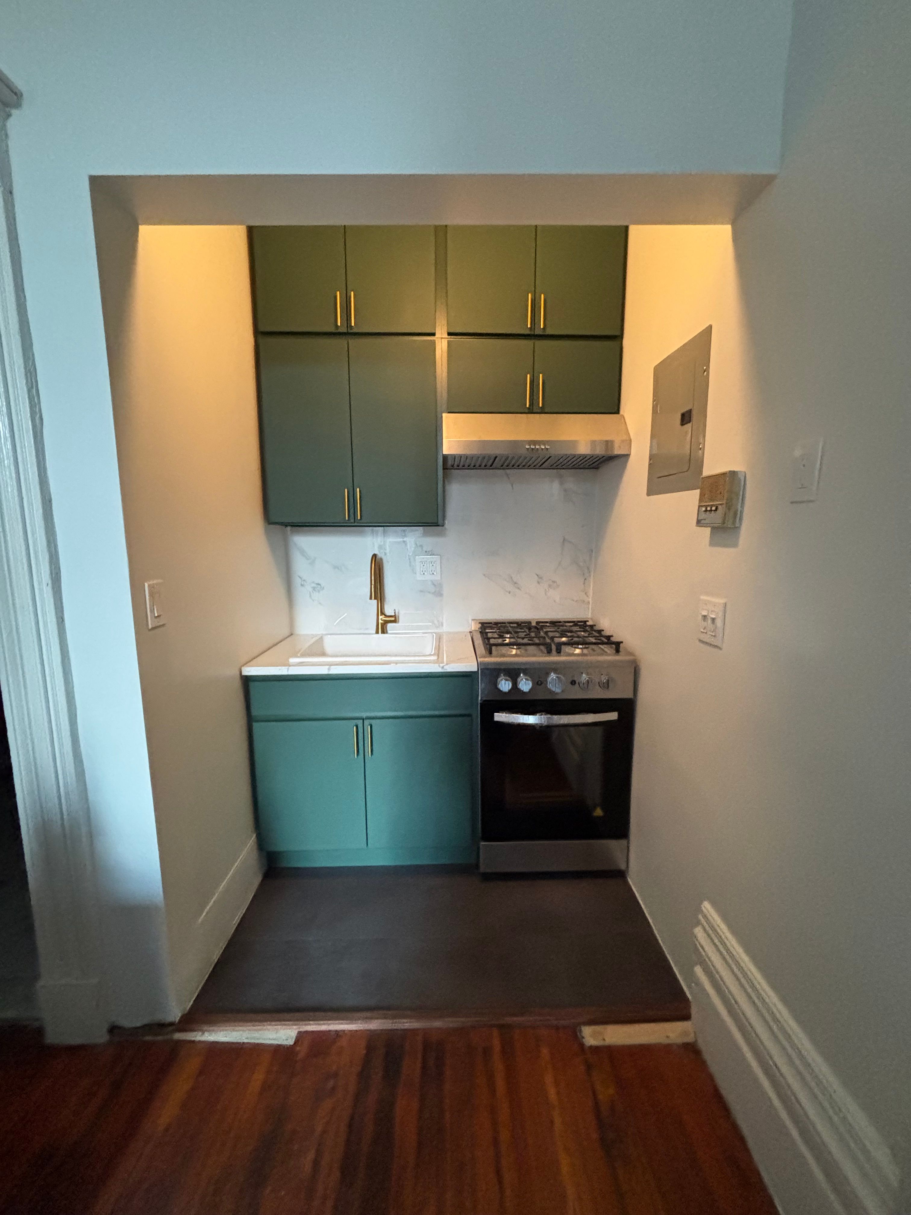  for Arpi & Alvarado Painting and Repair in Brooklyn, NY