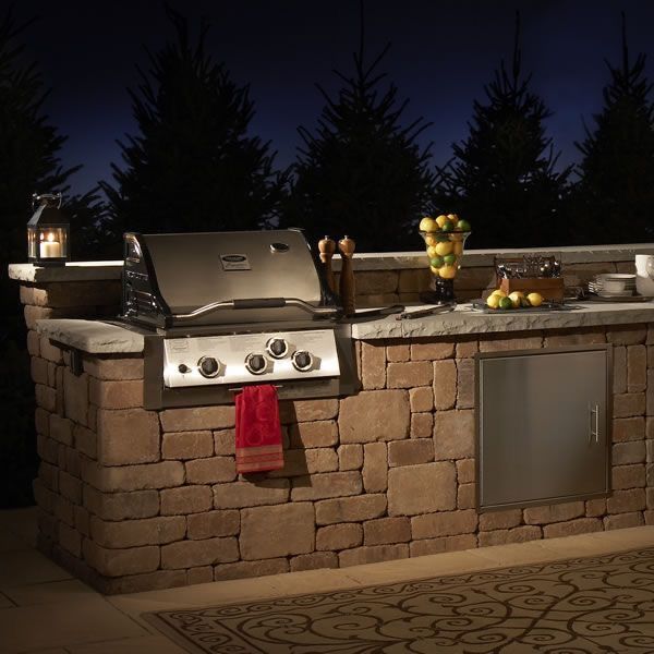 Outdoor Features for Atlas Land Design in Creekside Park, TX