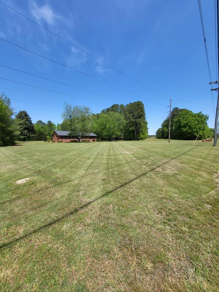  for Linhale Landscaping & Lawn Care in Florence, SC