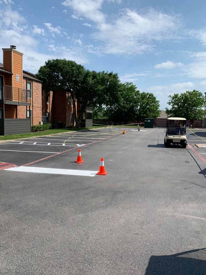  for Living Stream Renovations LLC in Dallas, TX