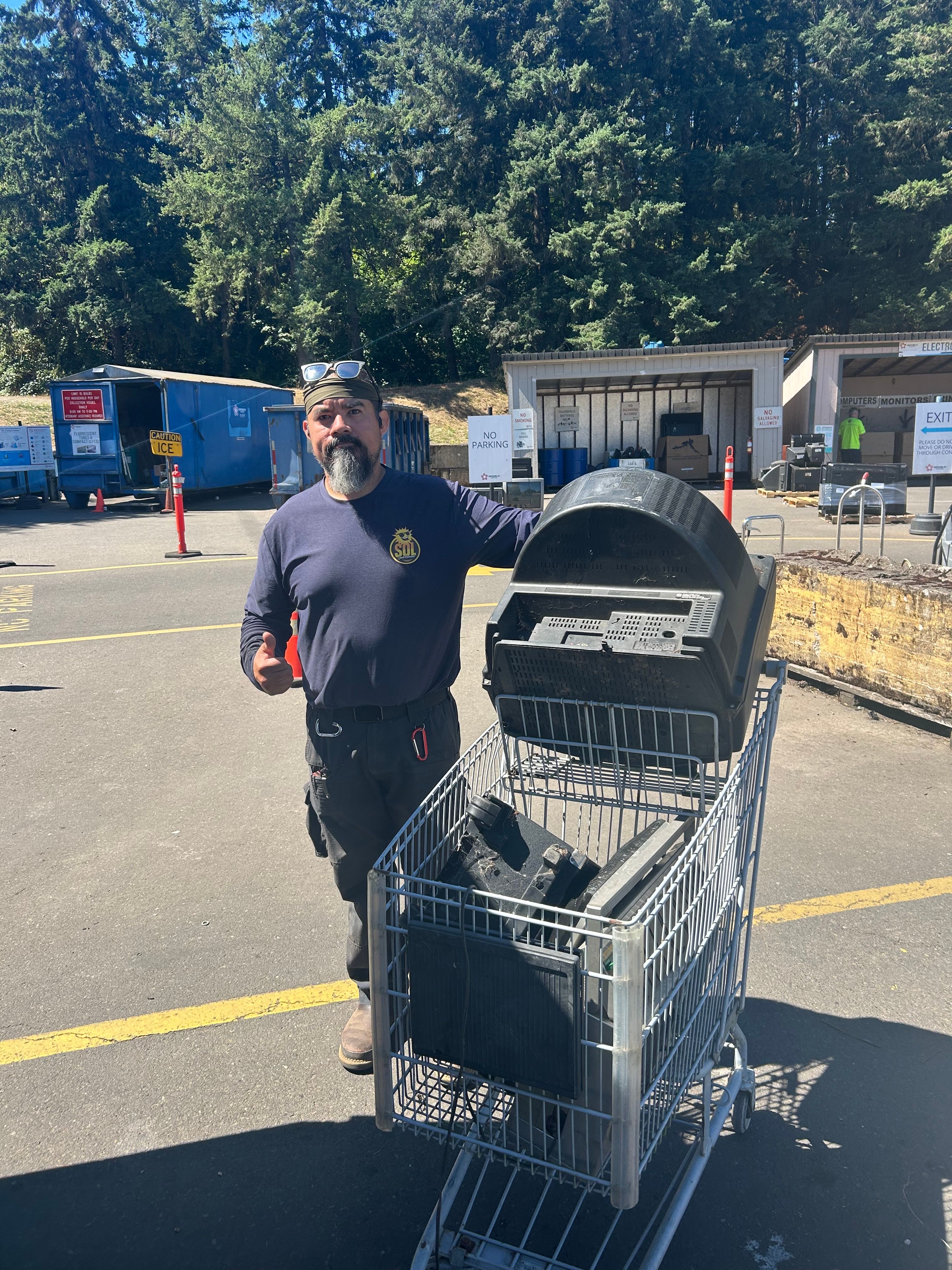  for Sol Junk Removal in Independence, OR