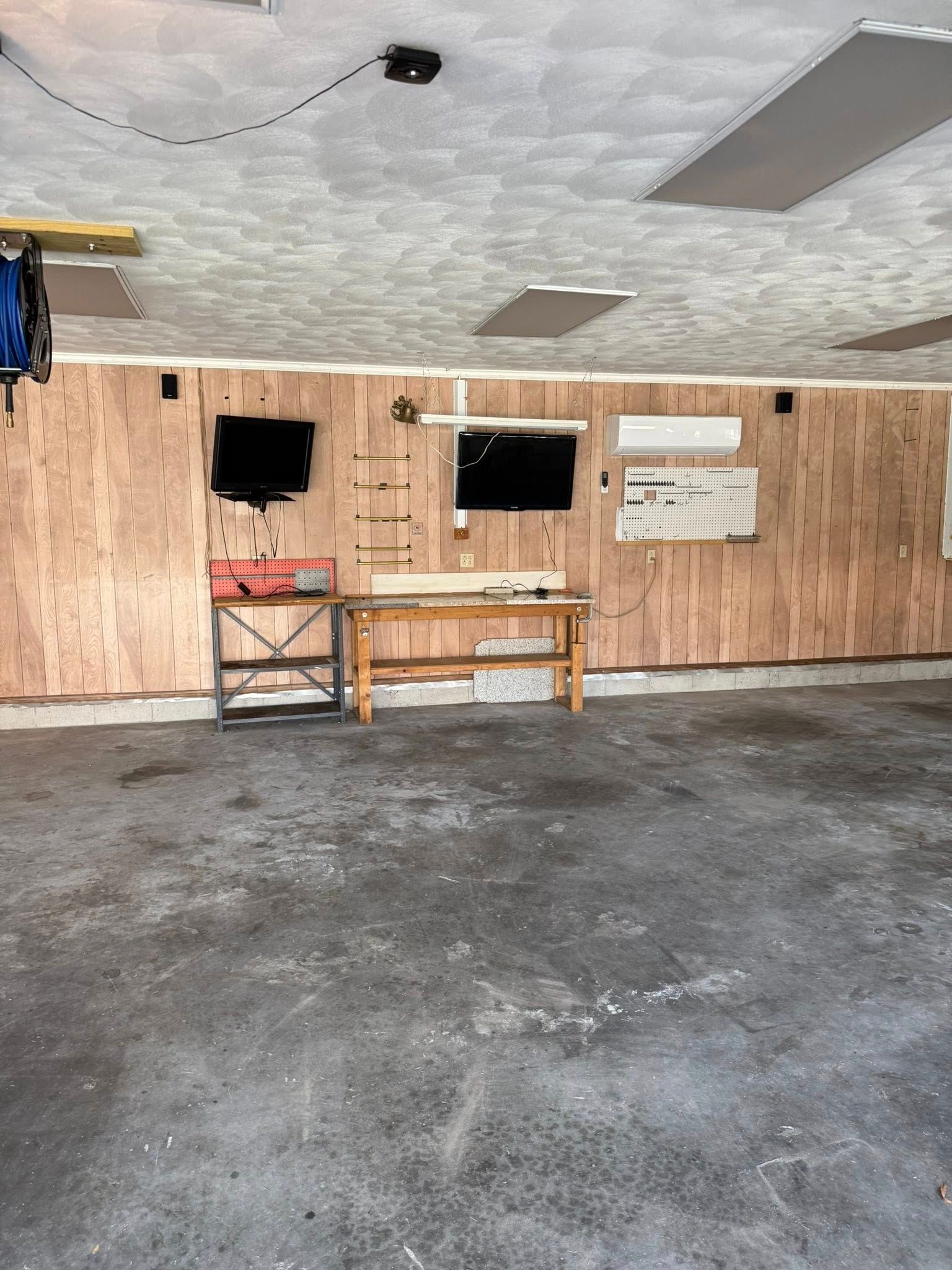  for S & D Dumpsters & Junk Removal in Virginia Beach, VA