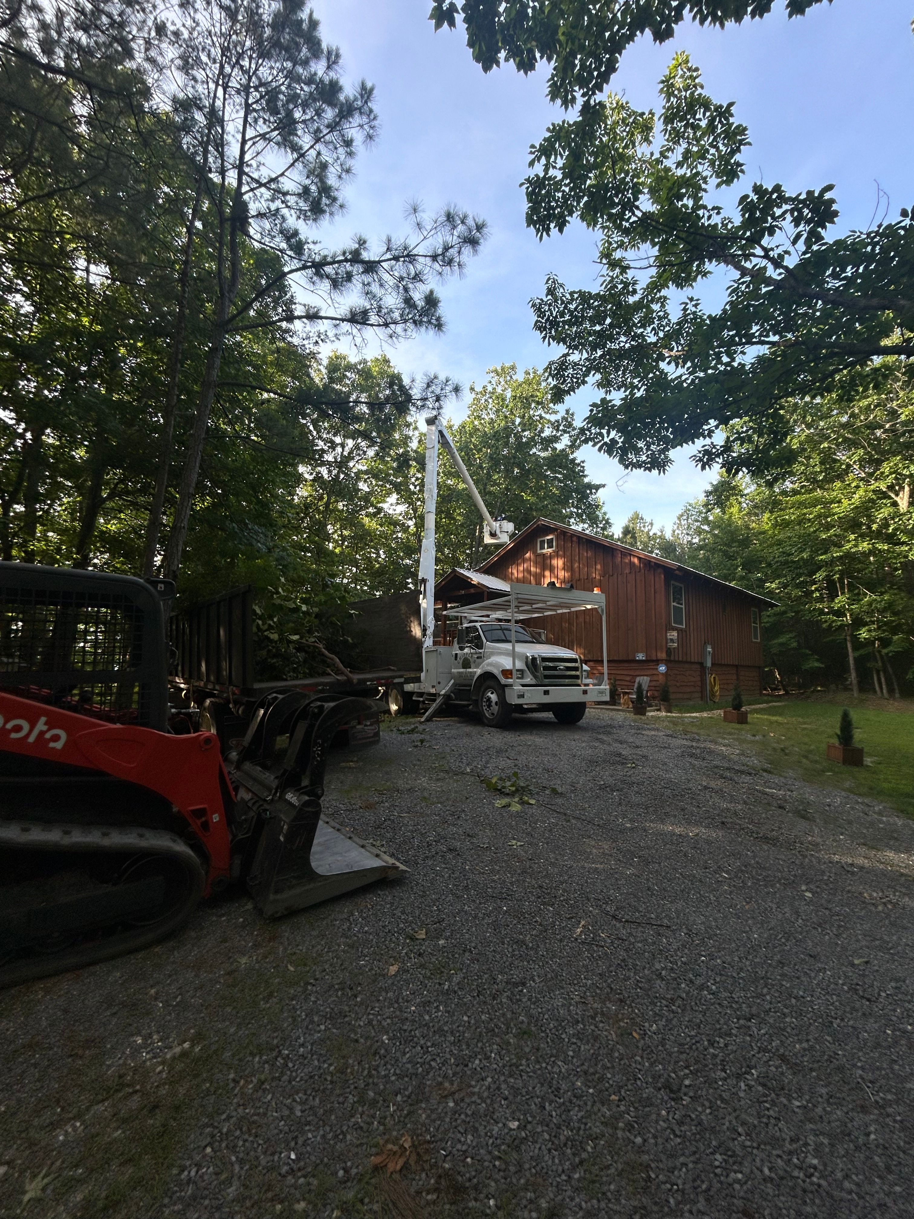  for Chipper's Tree Service  in Fort Payne, AL