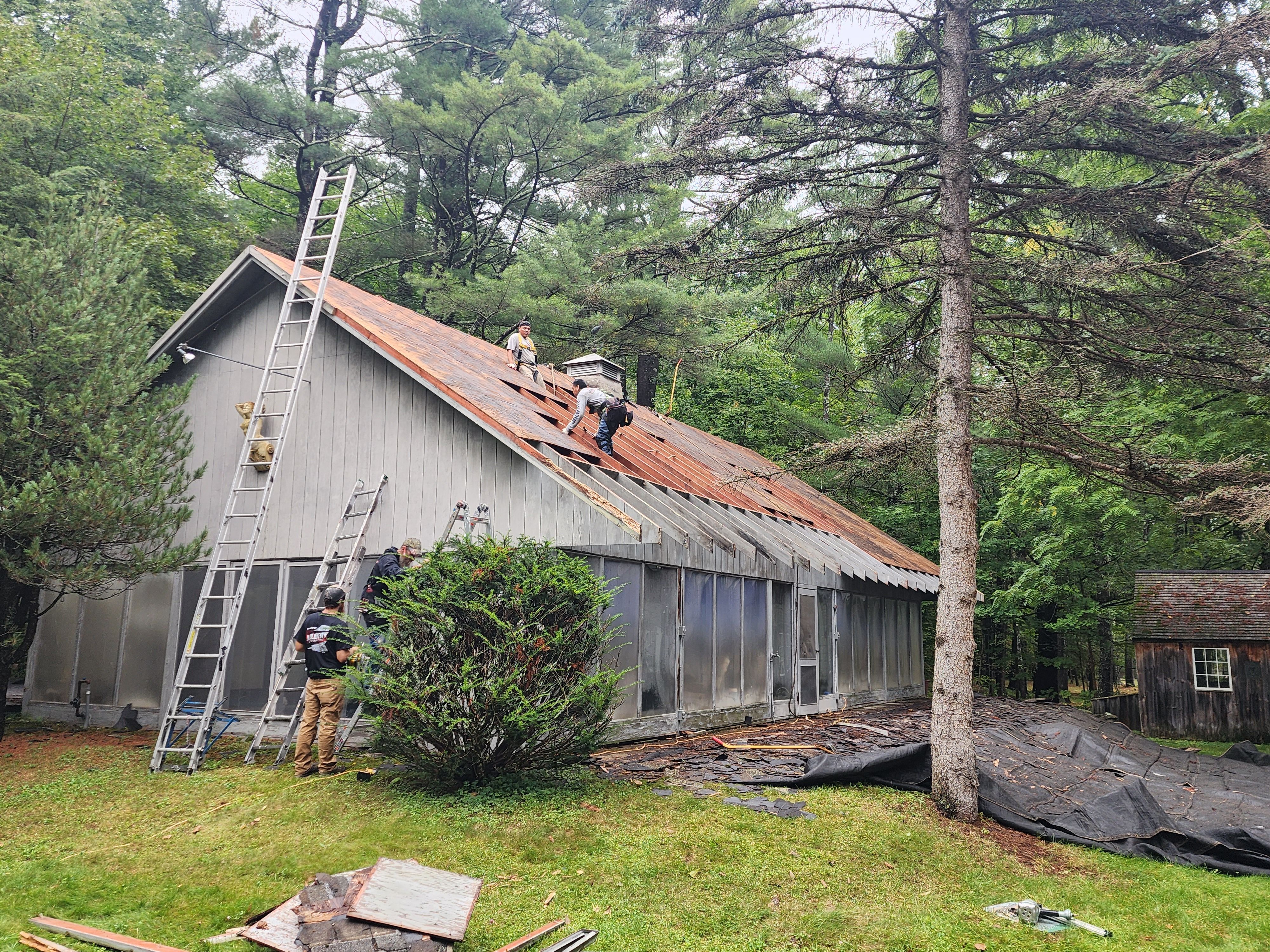 Roofing for Jalbert Contracting LLC in Alton, NH