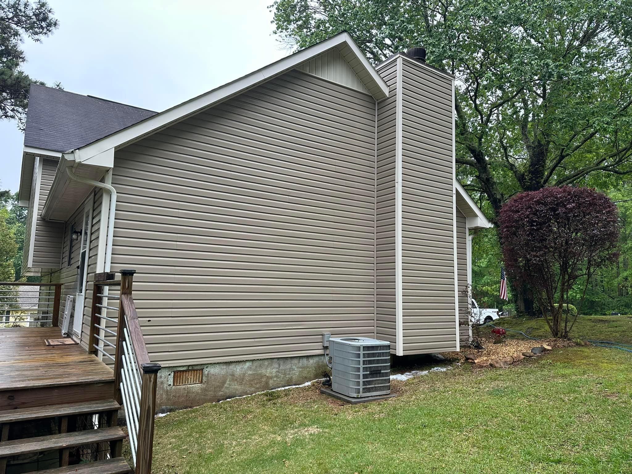 Mowing for Cowboys Lawn Care & Pressure/Soft Washing in Carrollton, Georgia