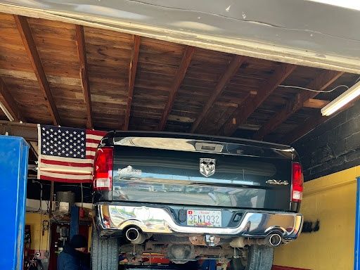  for Garcias Brothers Diesel & Gas Auto Repair in Finksburg, MD