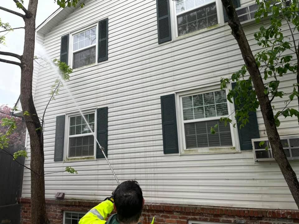 Houses for Prestige Power Washing in Knoxville, Tennessee