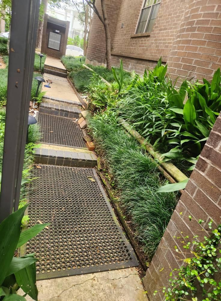  for Right Choice Landscaping LLC in Houston, TX